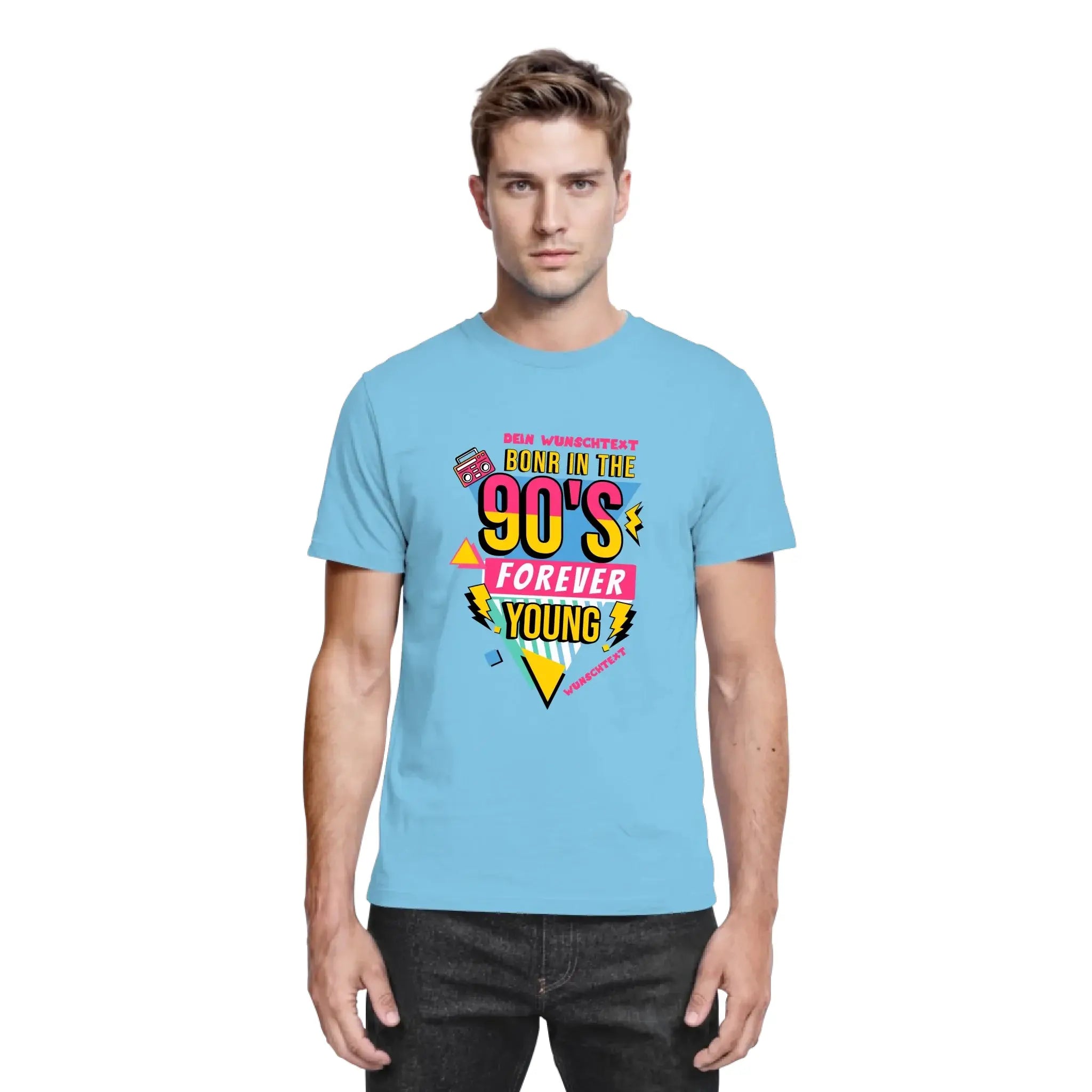 Hellblaues baumwoll t shirt mit lebendigem 90s motiv in gelb und pink aus der boombox statement collection