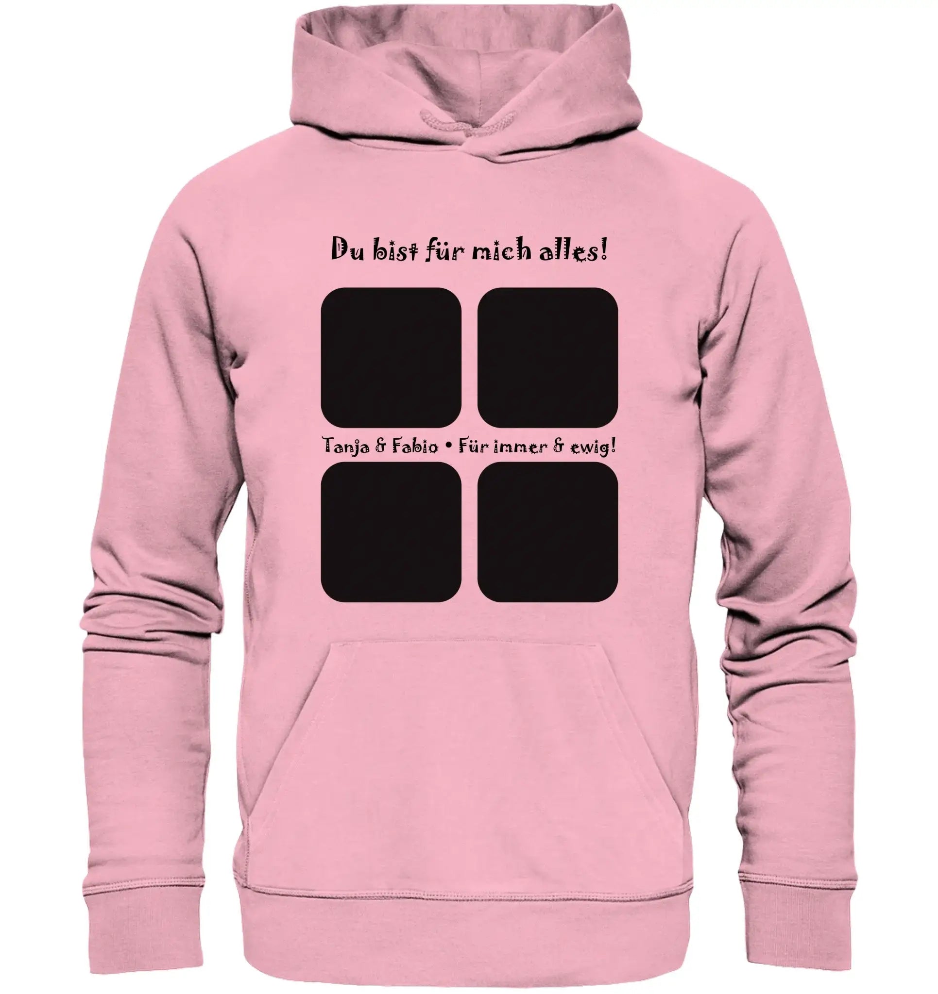 Pink kinder hoodie mit schwarzem text und vier quadratischen fotofeldern vorne aus der statement collection