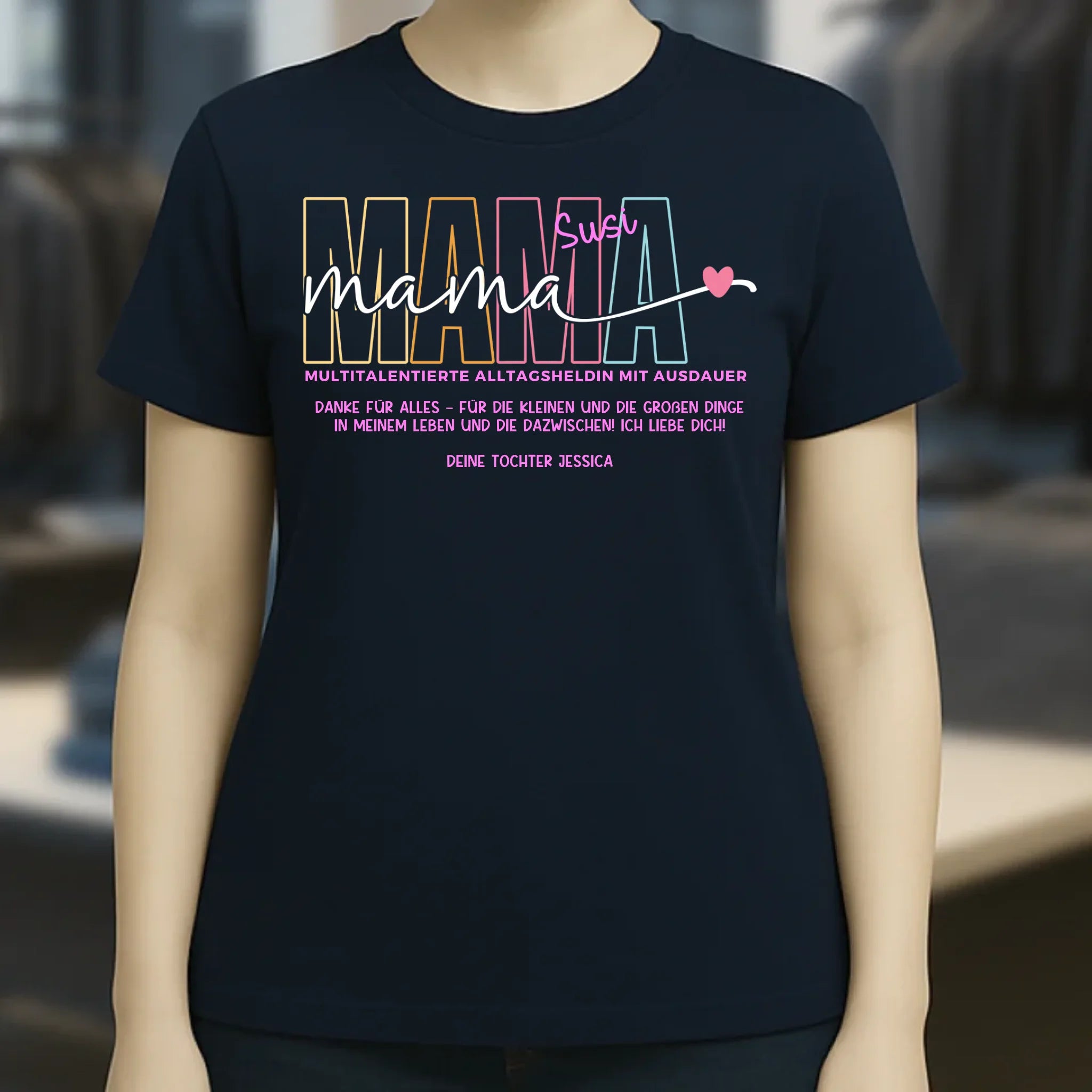 MAMA: Multitalentierte Alltagsheldin mit Ausdauer + Wunschname + Botschaft • Ladies Premium T-Shirt XS-2XL aus Bio-Baumwolle für Damen • Exklusivdesign • personalisiert