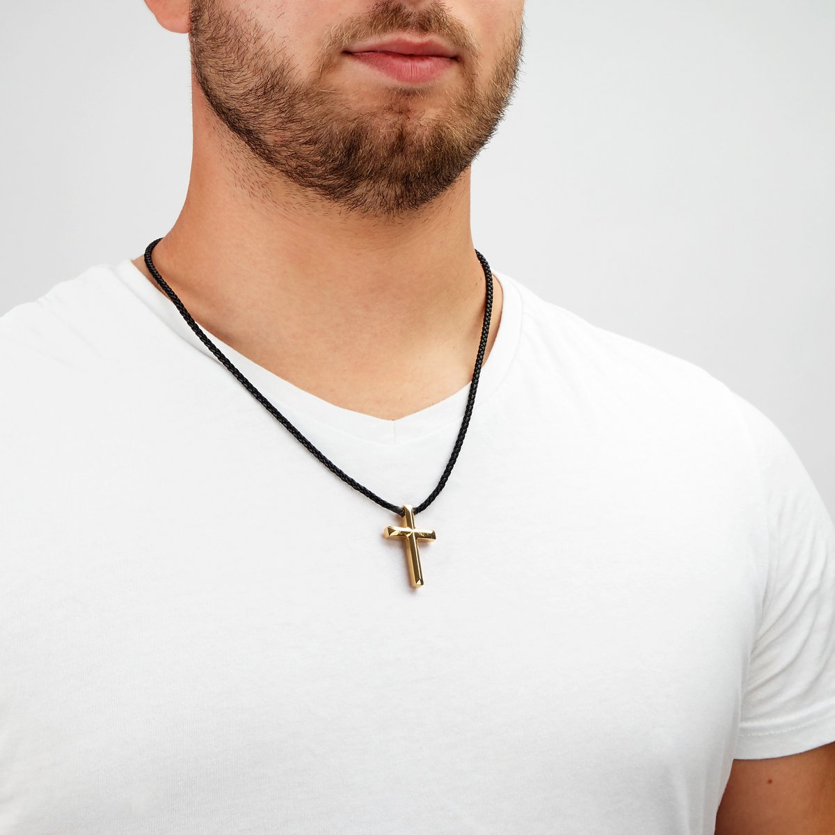 Lederhalskette „Kreuz“