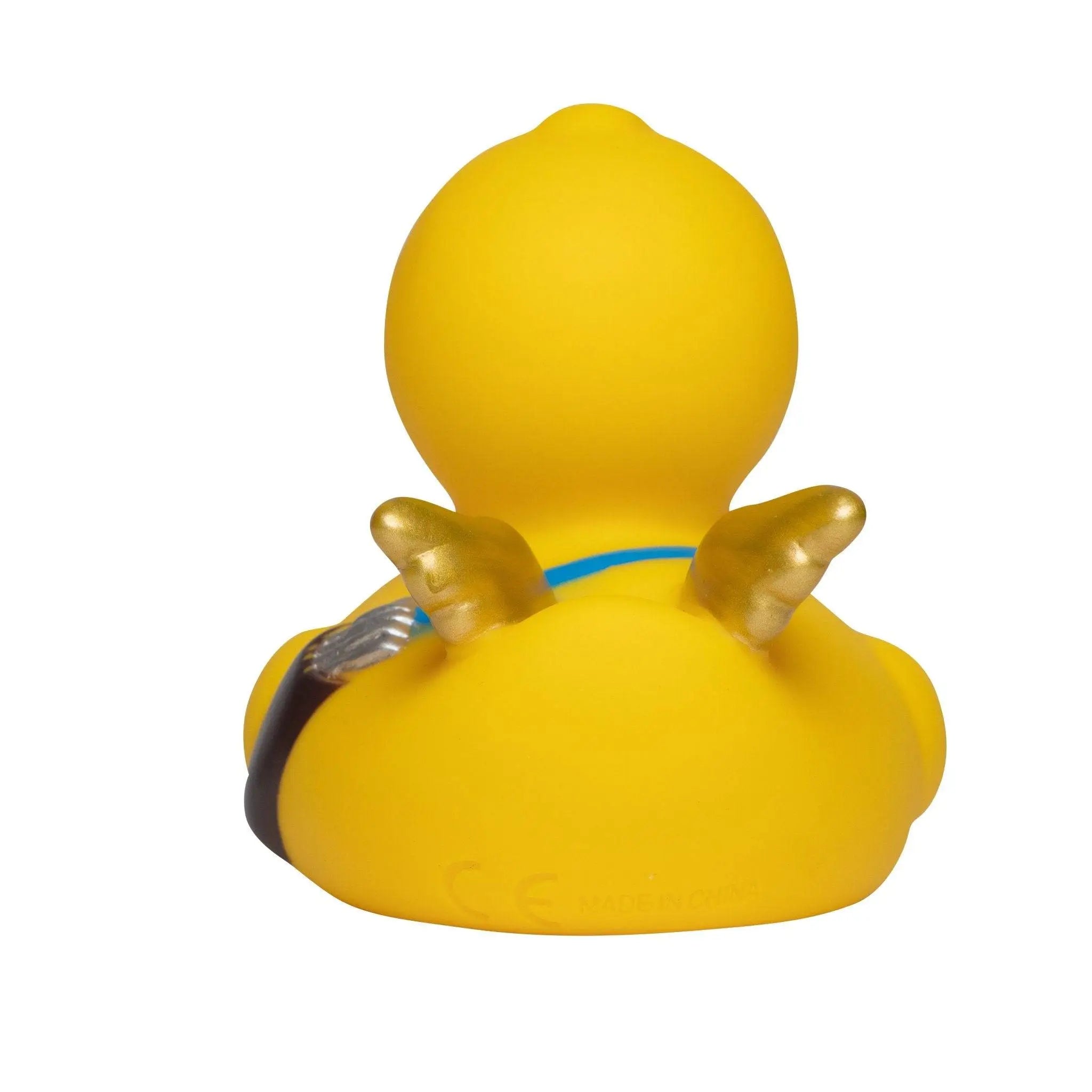 Gelbe quietsche-ente mit goldenen flĂŒgeln und blauem gurt fĂŒr amor liebe beziehung jahrestag oder valentinstag