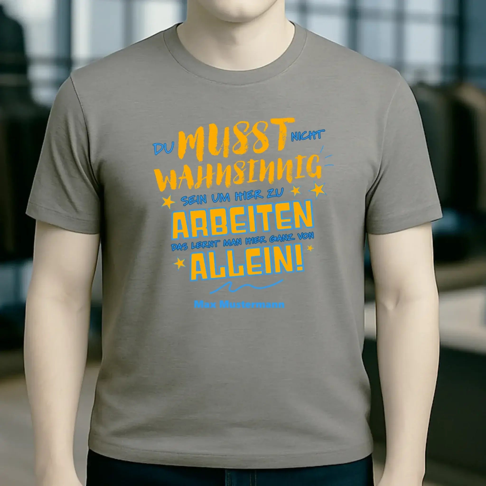 Arbeitnehmer "Wahnsinnig" mit Wunschname, personalisierbar - Unisex Premium T-Shirt XS-5XL aus Bio-Baumwolle für Damen & Herren