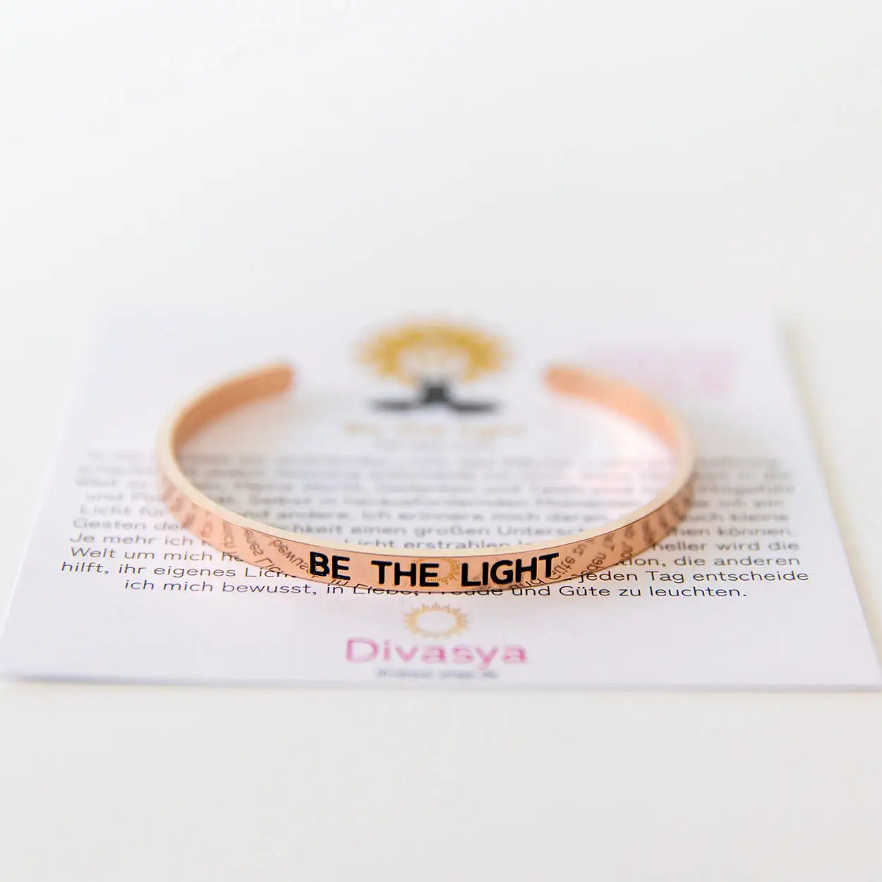 Armreif mit Gravur | rosé vergoldet | Be the light