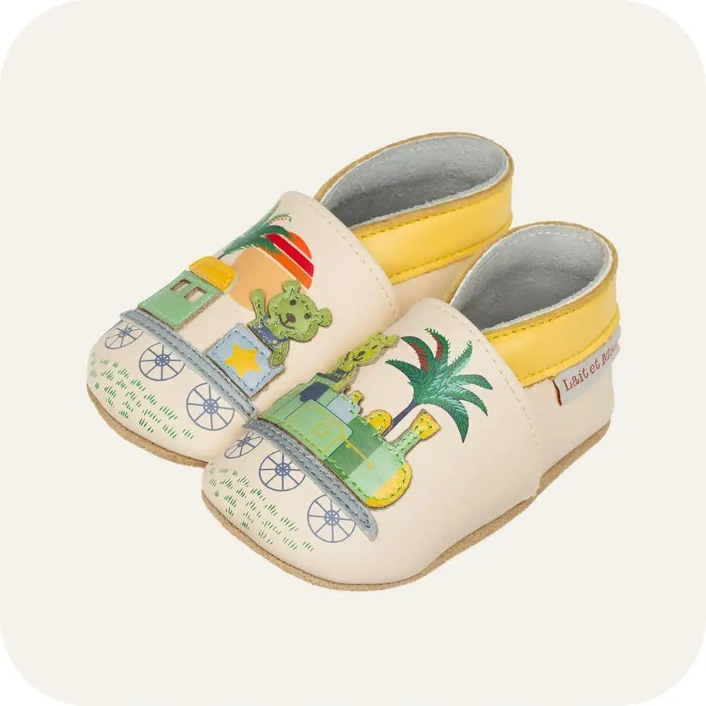 Babyhausschuhe aus weichem Leder Petit Train