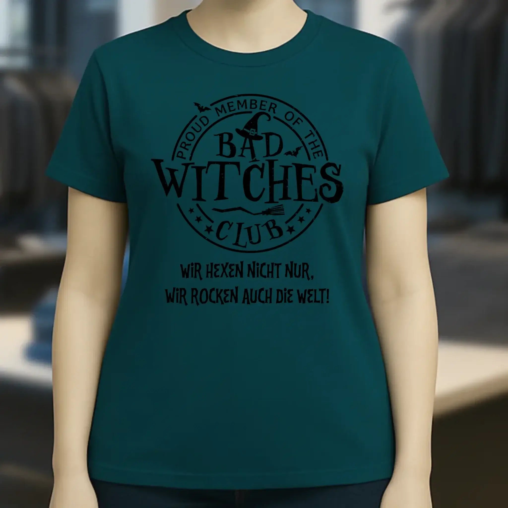 BAD WITCHES CLUB + Text • Halloween • Ladies Premium T-Shirt XS-2XL aus Bio-Baumwolle für Damen • Exklusivdesign • personalisiert
