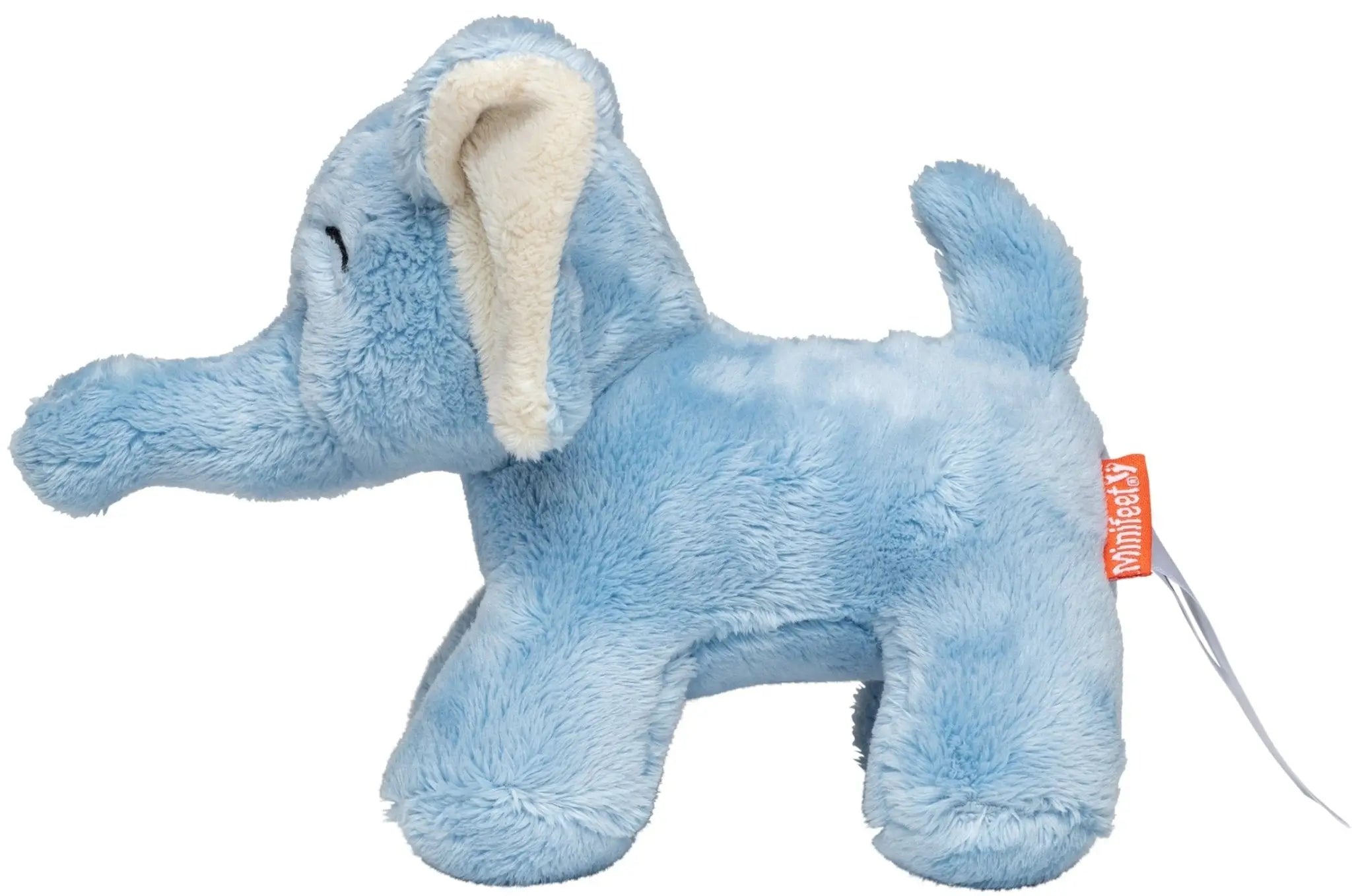 Blauer elefant hannes plüschtier in hellblau mit cremefarbenen ohren und kleinem orangenem etikett aus stoff