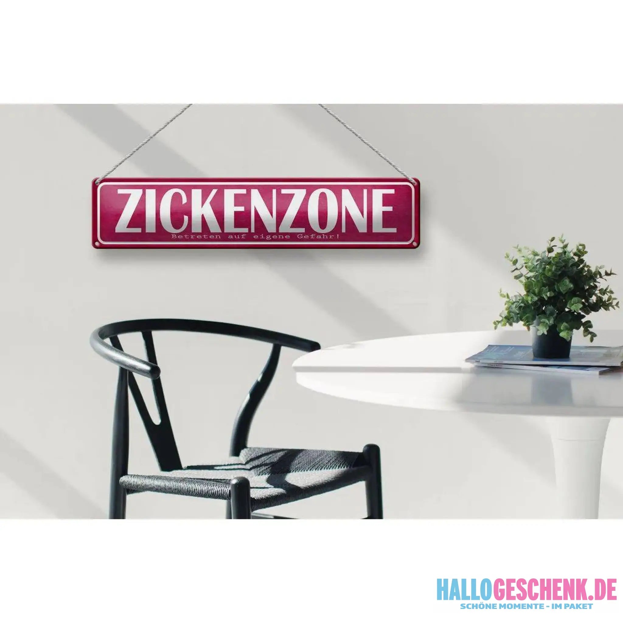 Blechschild Spruch 46x10 cm Zickenzone eigene Gefahr Deko Schild
