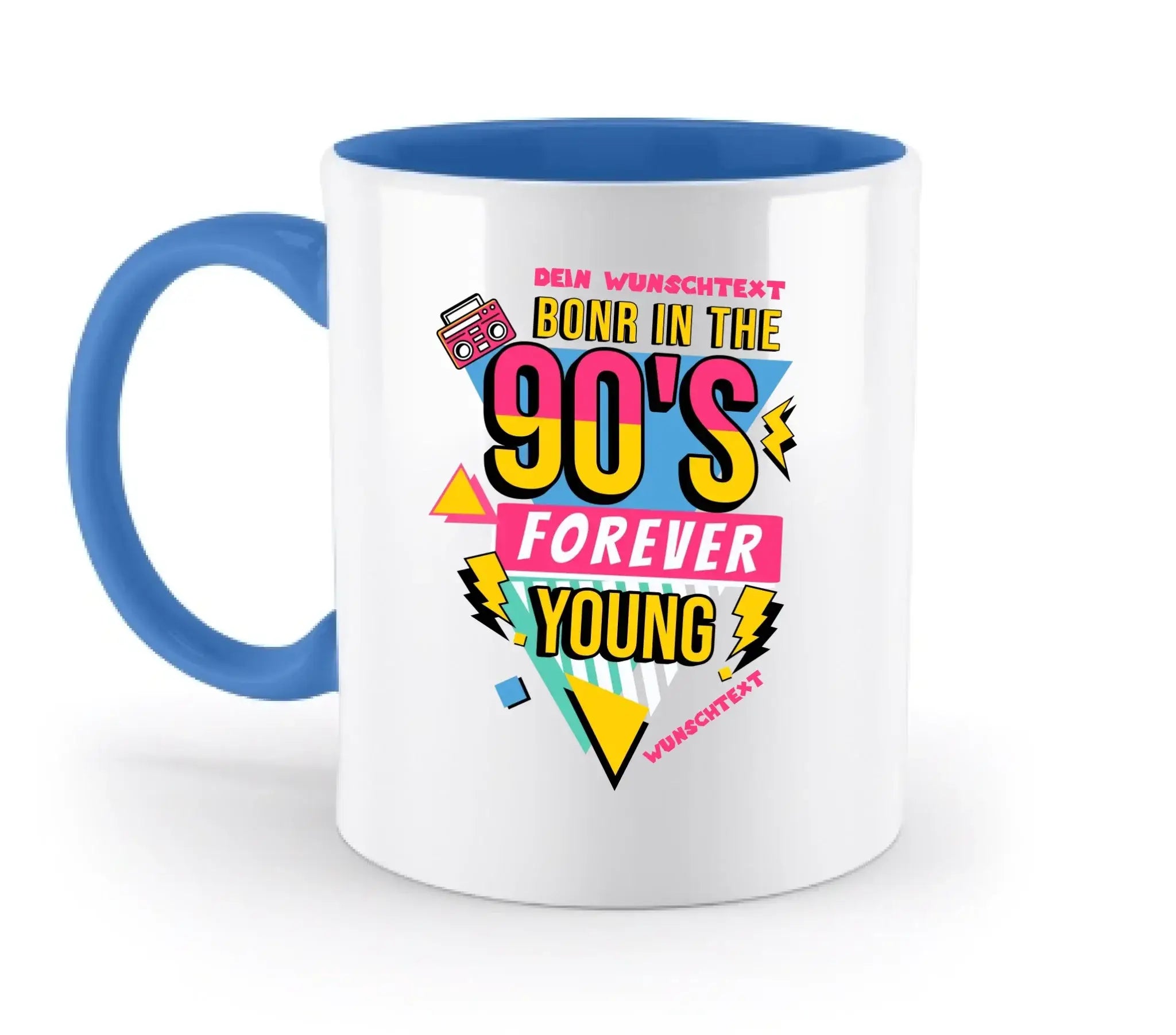 Weiße keramiktasse mit blauem inneren und griff mit vibrantem 90s retro grafikdesign aus der born in the 90s statement-collection