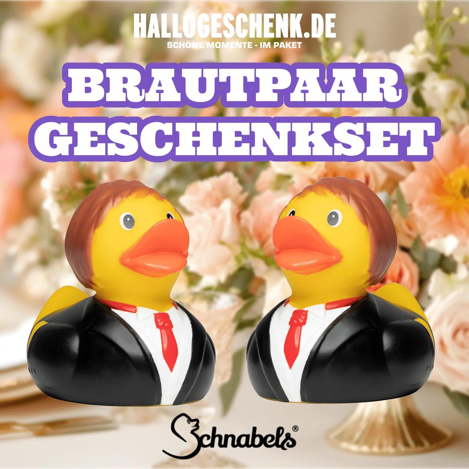 Ein set aus gelben quietscheenten als brautpaar mit schwarzen tuxedos und roten krawatten für hochzeiten