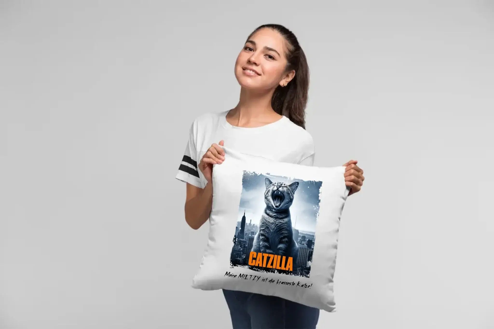 Catzilla • Katze • Kissen 40x40 cm • Exklusivdesign • personalisiert