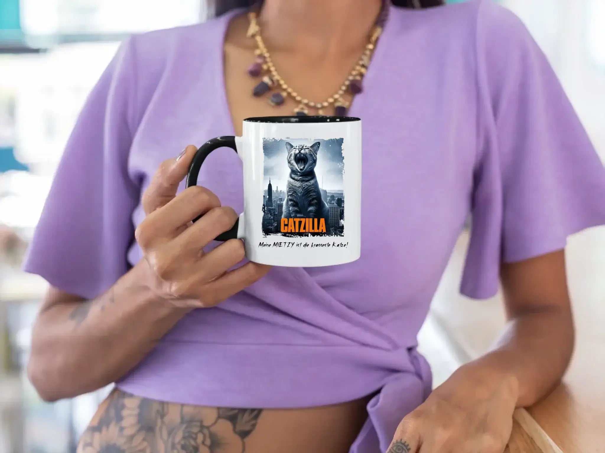 Catzilla • Katze • zweifarbige Tasse • Exklusivdesign • personalisiert