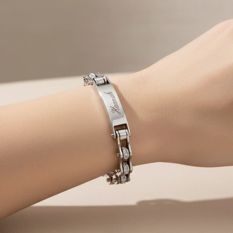 damen-armband-biker-kette-silber-mit-wunschtext-personalisierte-387