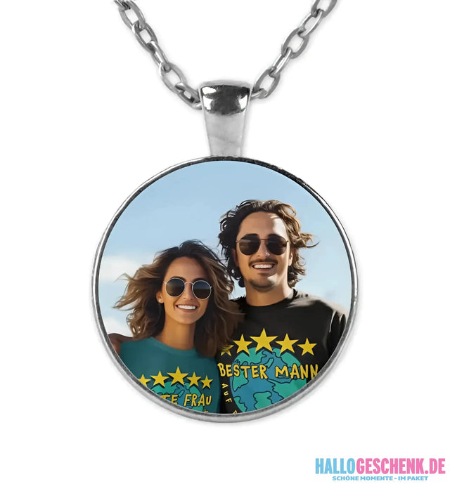 Dein Foto auf einer Kette mit Anhänger