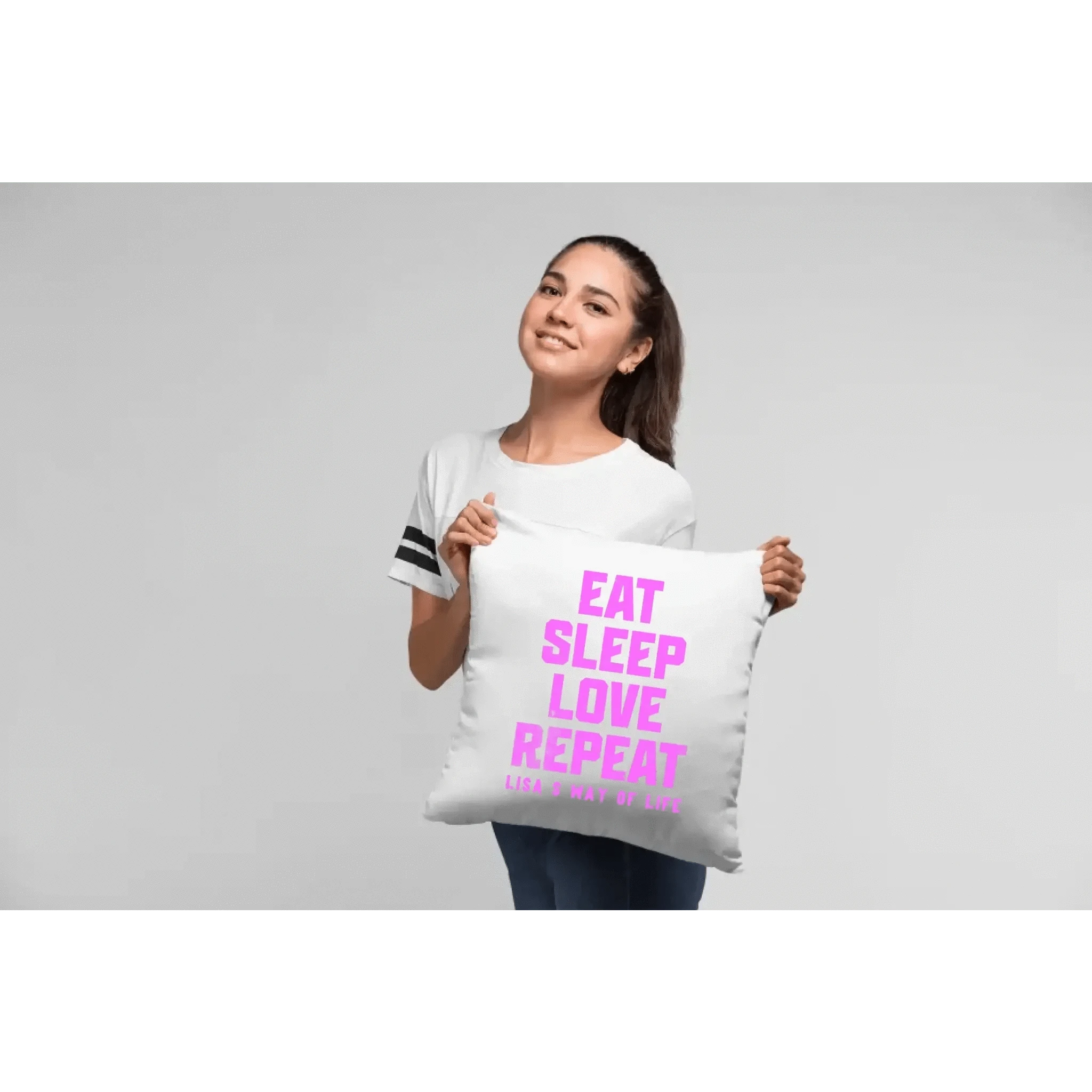 EAT SLEEP LOVE REPEAT + WUNSCHTEXT • Kissen 40x40 cm • personalisiert