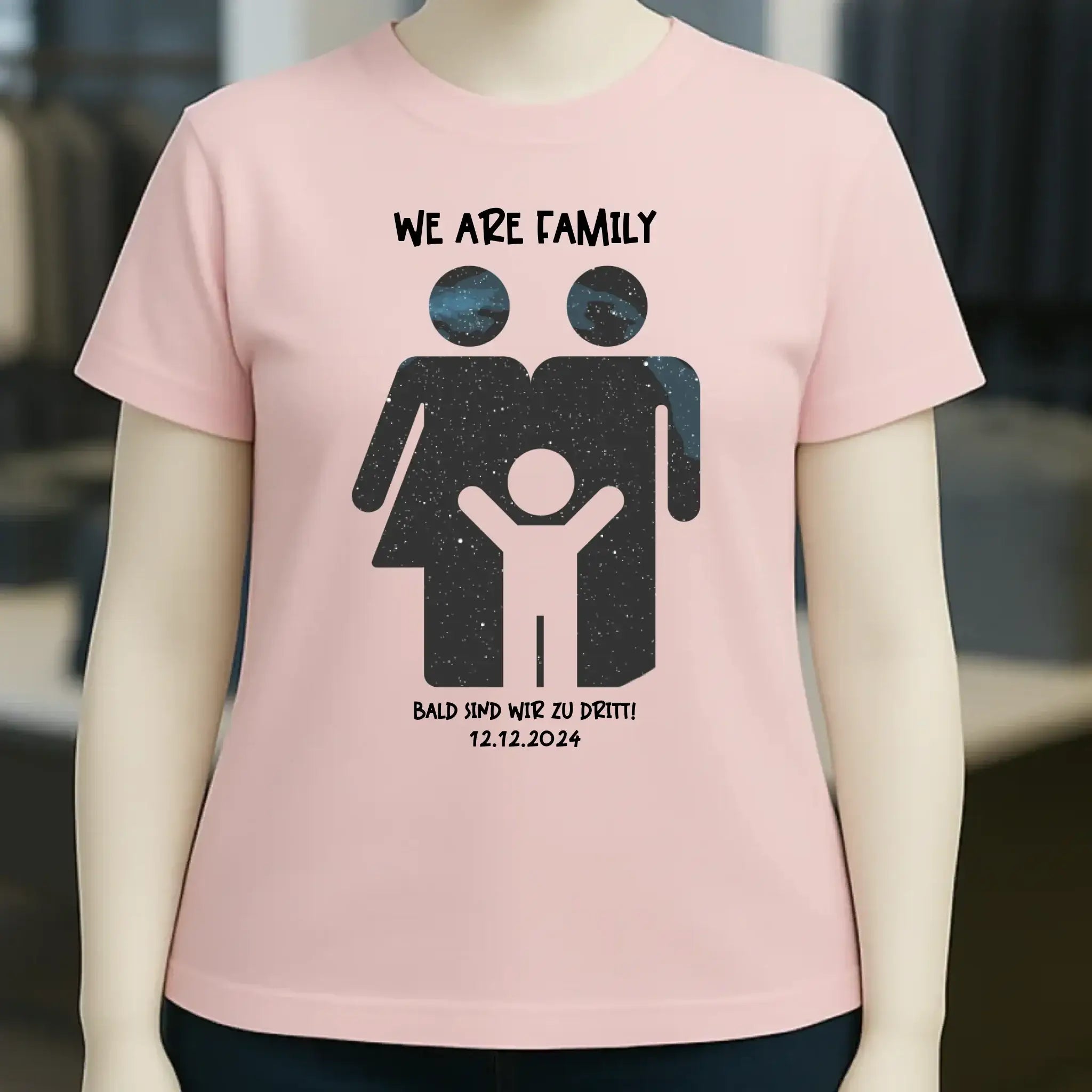 Echte Sternenkarte + Text • Kleine Familie • werdende Eltern • Ladies Premium T-Shirt XS-2XL aus Bio-Baumwolle für Damen • Exklusivdesign • personalisiert