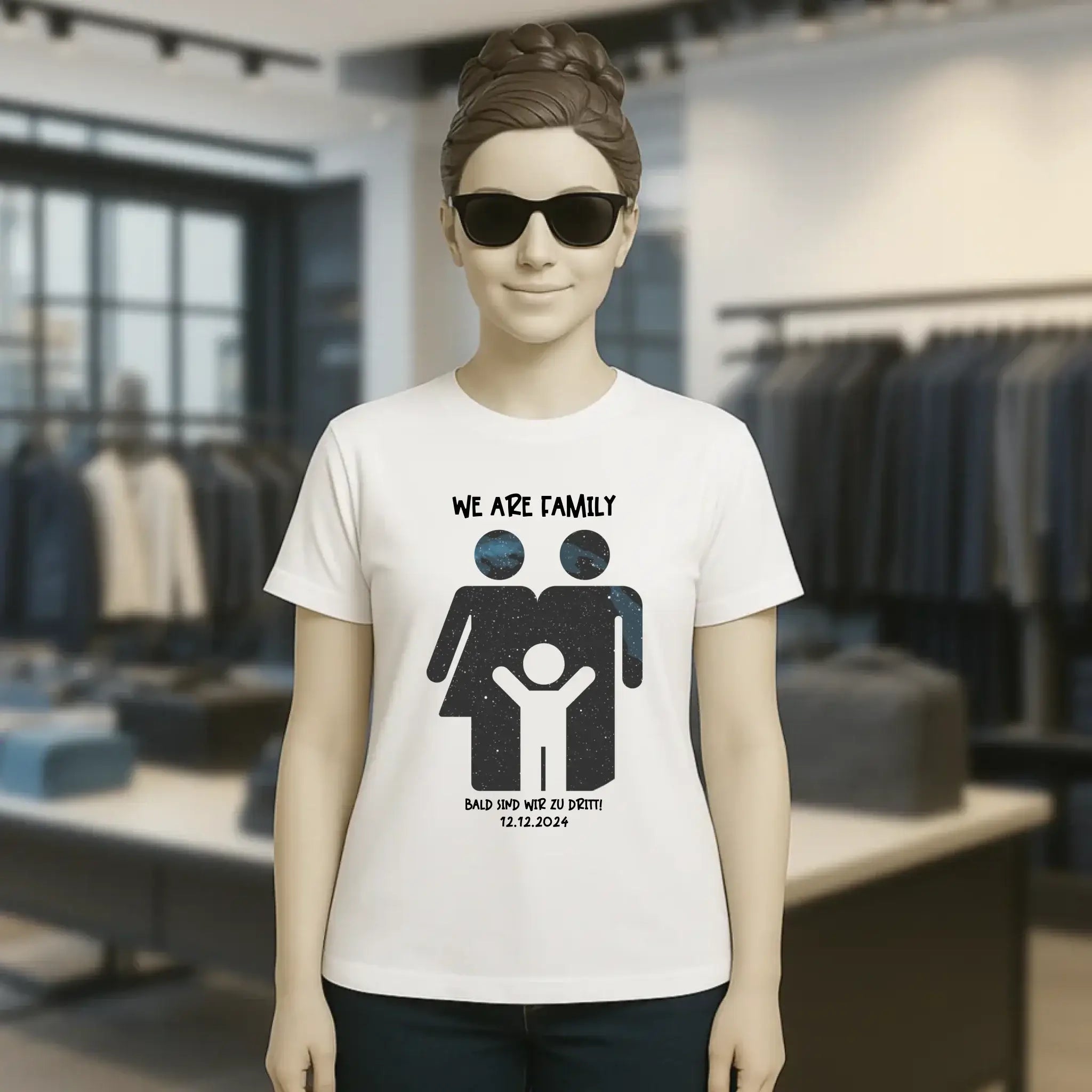 Echte Sternenkarte + Text • Kleine Familie • werdende Eltern • Ladies Premium T-Shirt XS-2XL aus Bio-Baumwolle für Damen • Exklusivdesign • personalisiert