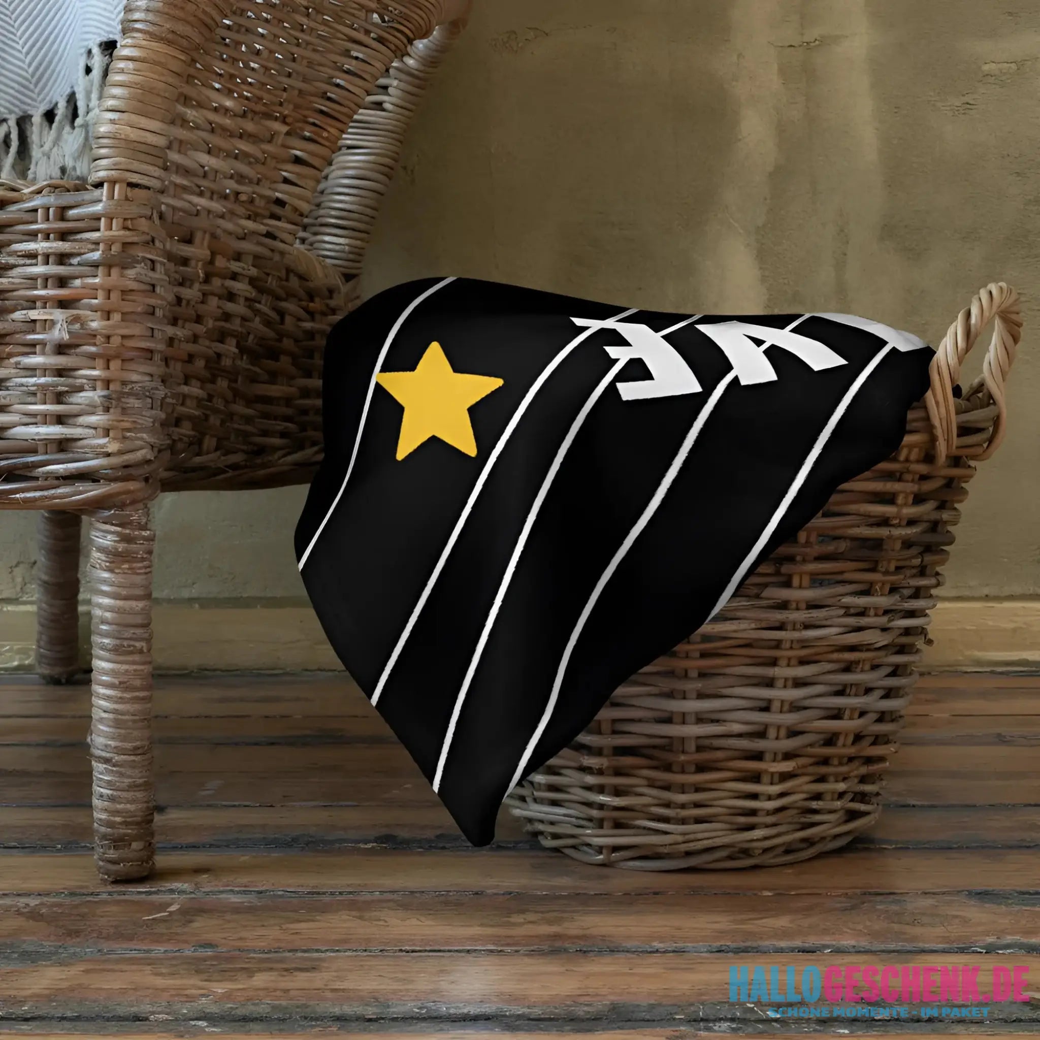 Family for life! • Kuscheldecke / Tagesdecke - Kuscheldecken
