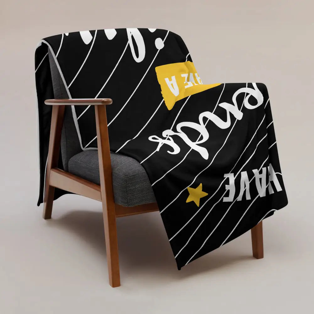 Family for life! • Kuscheldecke / Tagesdecke - Kuscheldecken