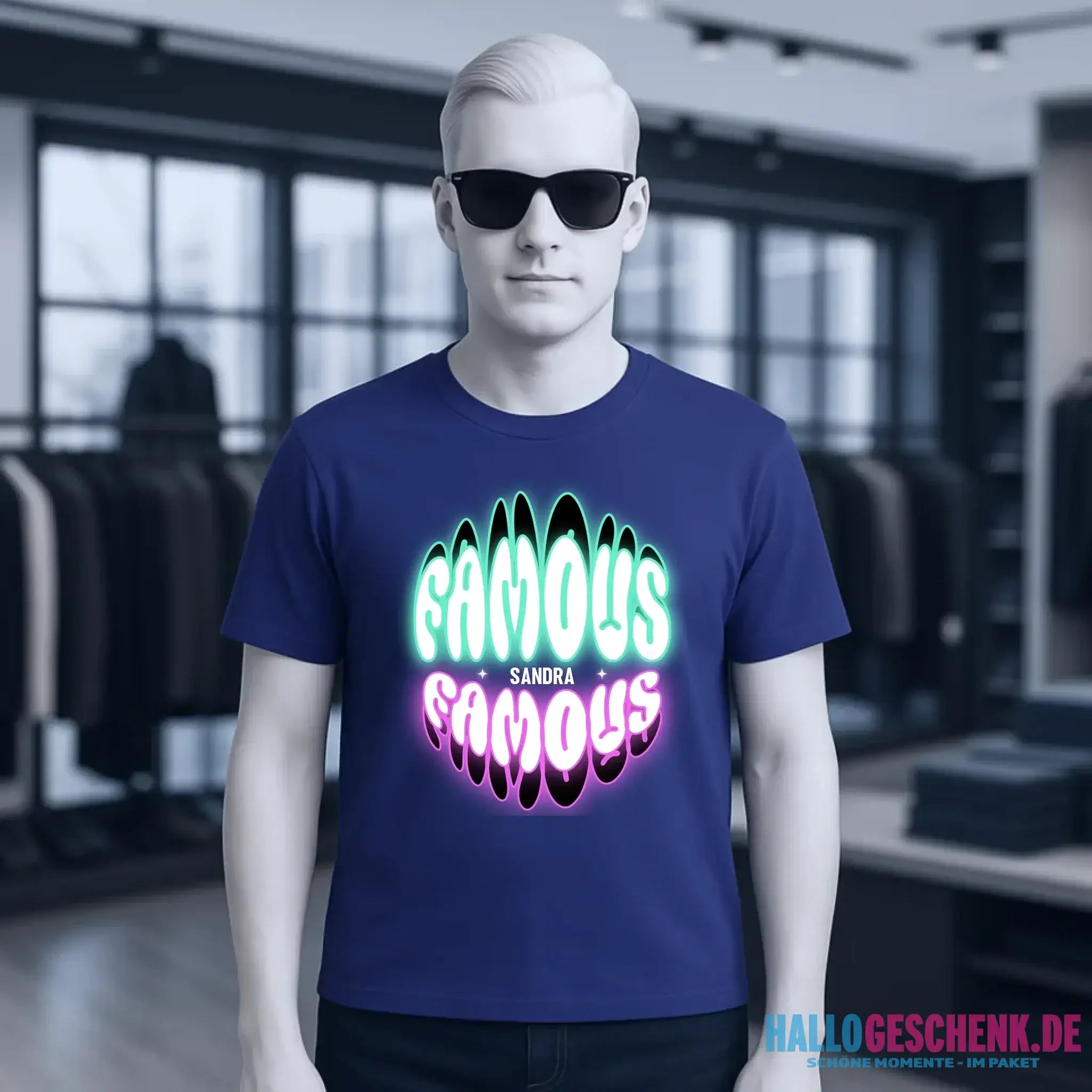 FAMOUS + Name • personalisierter Text • Unisex Premium T-Shirt XS-5XL aus Bio-Baumwolle für Damen & Herren • Exklusivdesign • personalisiert