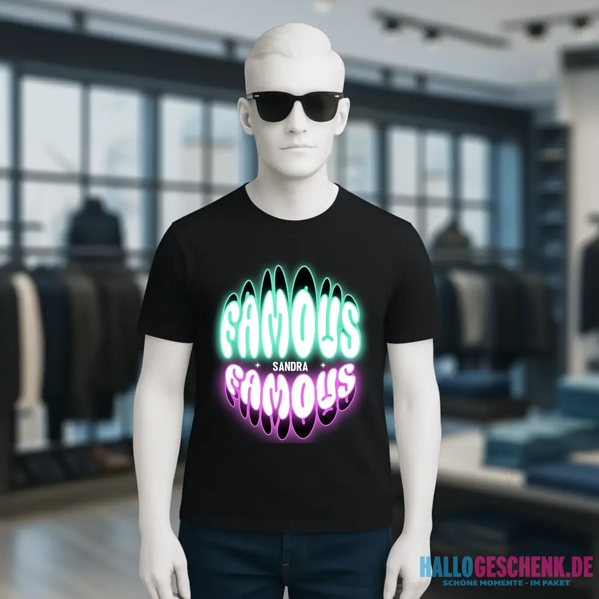 FAMOUS + Name • personalisierter Text • Unisex Premium T-Shirt XS-5XL aus Bio-Baumwolle für Damen & Herren • Exklusivdesign • personalisiert