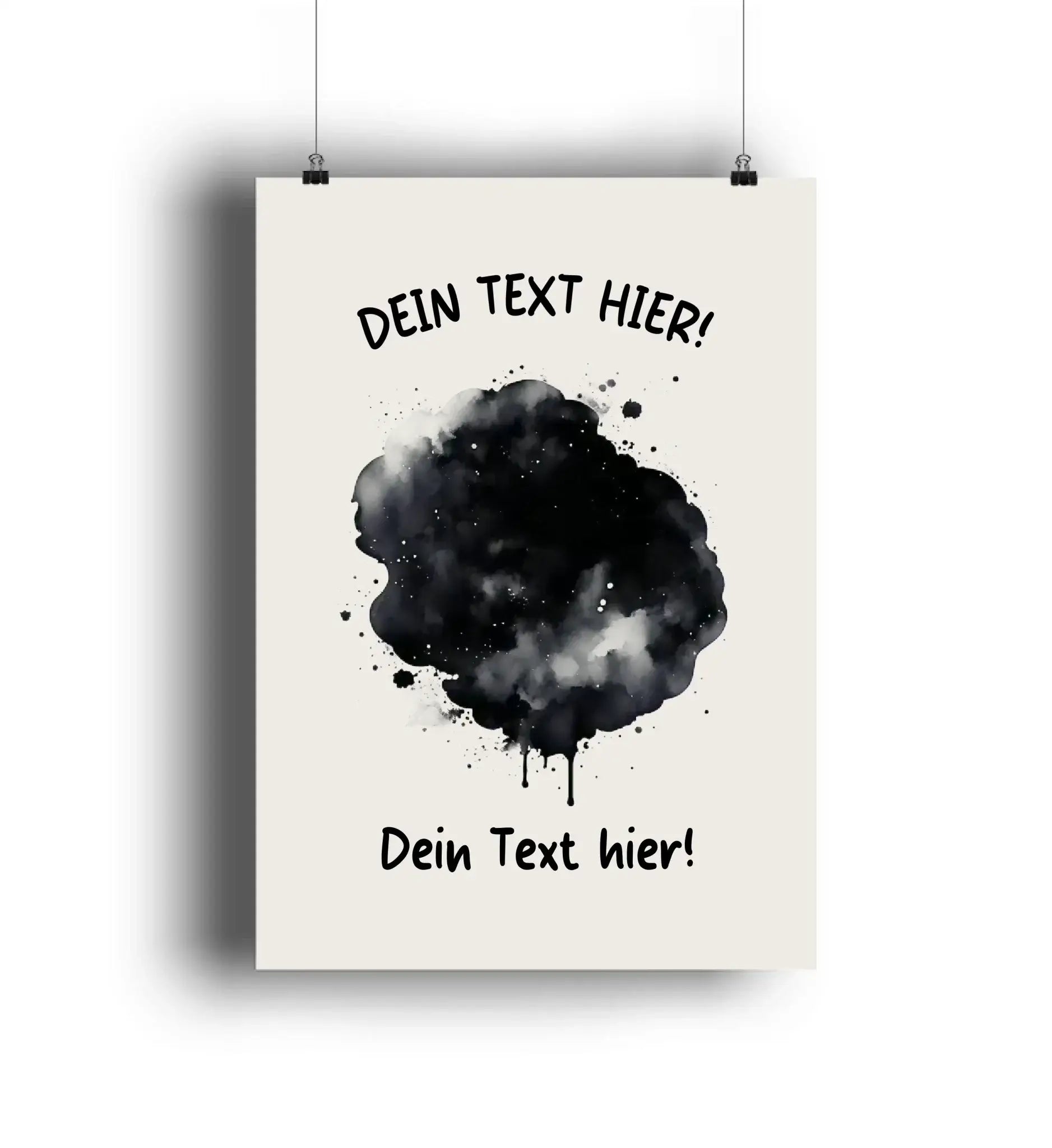 Minimalistisches poster mit schwarzem aquarell-farbklecks auf cremehintergrund aus der statement-collection mit wunschtext