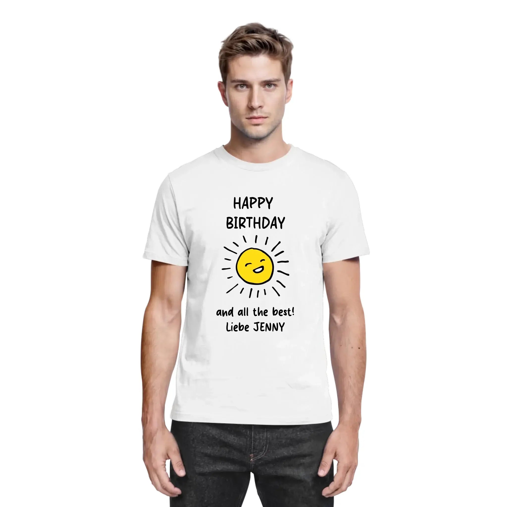 Weißes baumwoll t-shirt mit fröhlicher gelber sonne und text happy birthday und all the best liebe jenny personalisiert