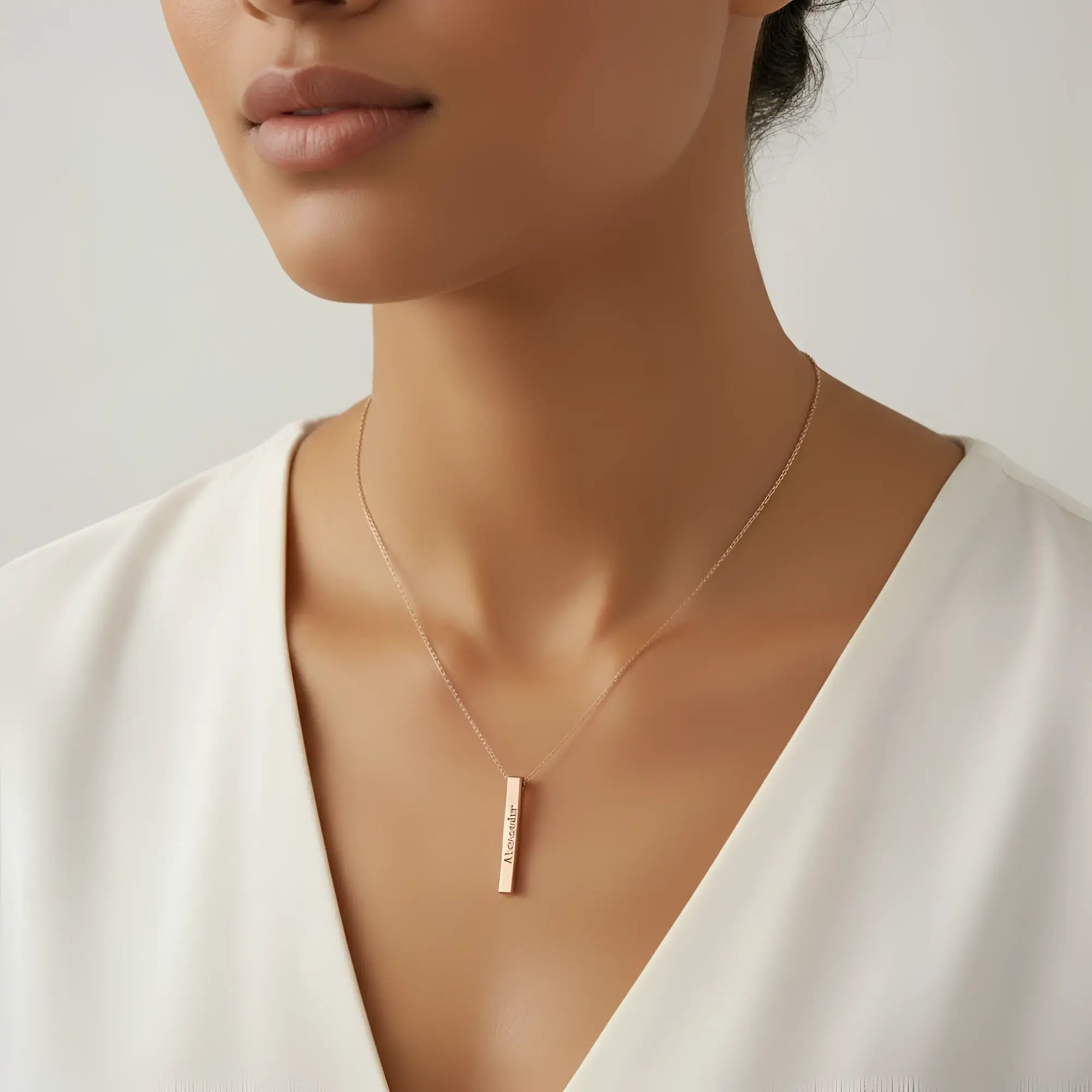 Halskette säule in roségold mit gravur alexander auf einer feinen kette personalisiertes geschenk