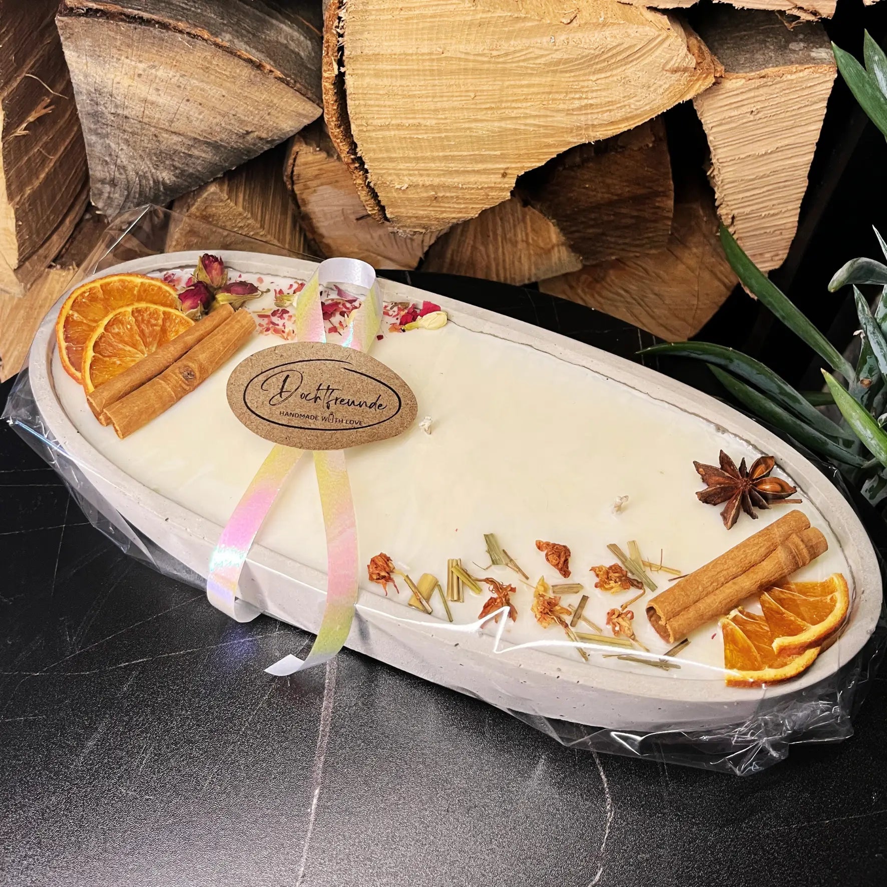 Handgemachte Betonduftkerze ’Grey-Ship’ Bio Sojawachs mit Vanilla Toffee Duft. Beton Deko Interior Design - Duftkerze