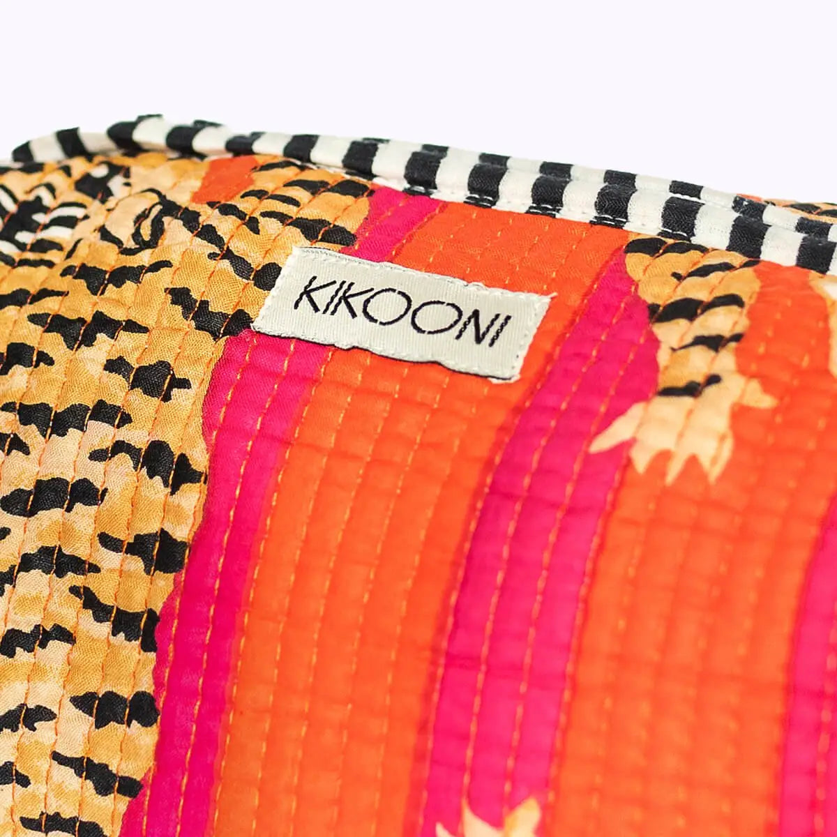Handgemachte Kosmetiktasche ’Poppy Tiger’ - handgefertigte Taschen
