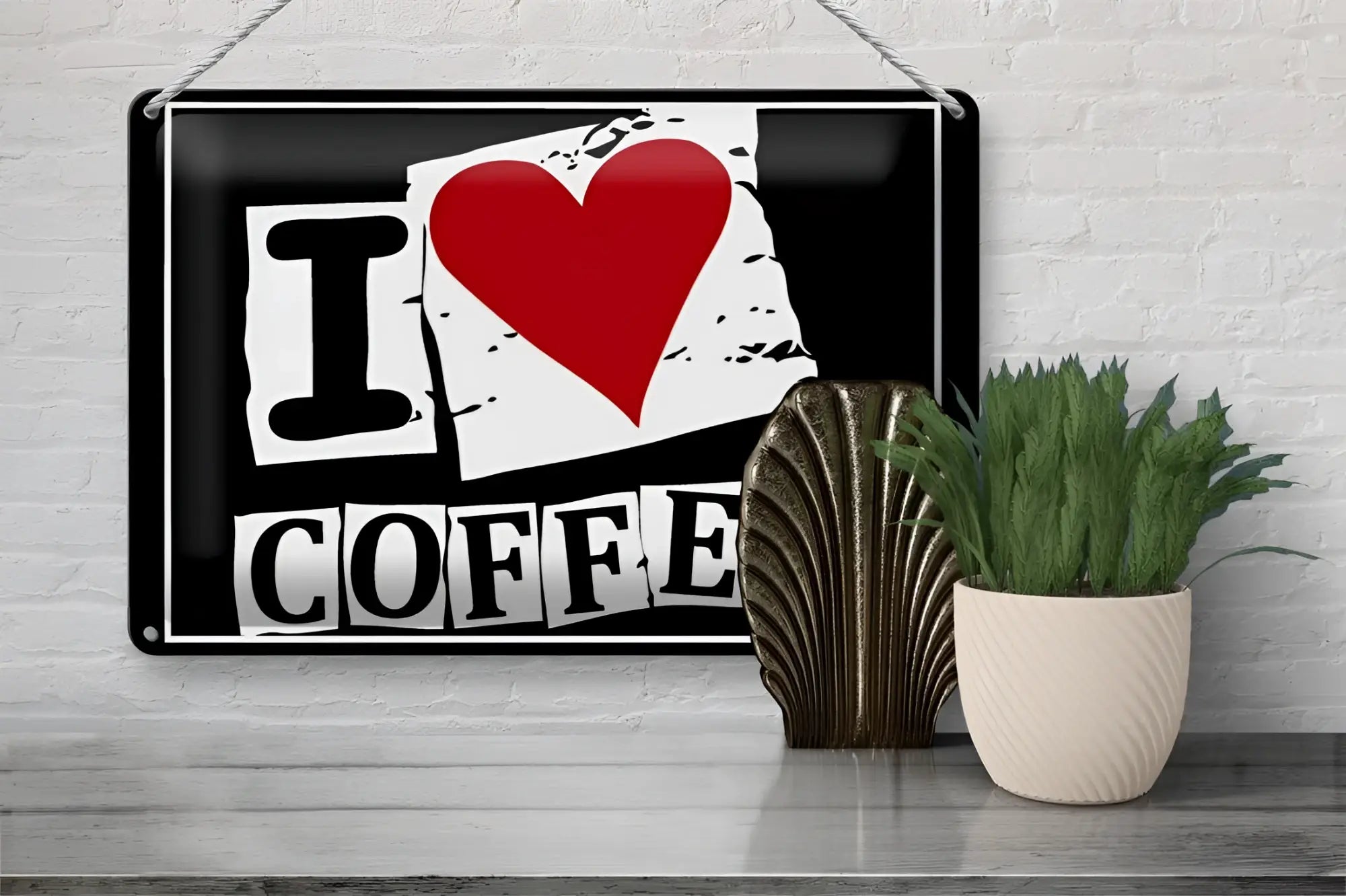 Schwarzes rechteckiges blechschild 20x30cm mit rotem herz und weißem i love coffee text