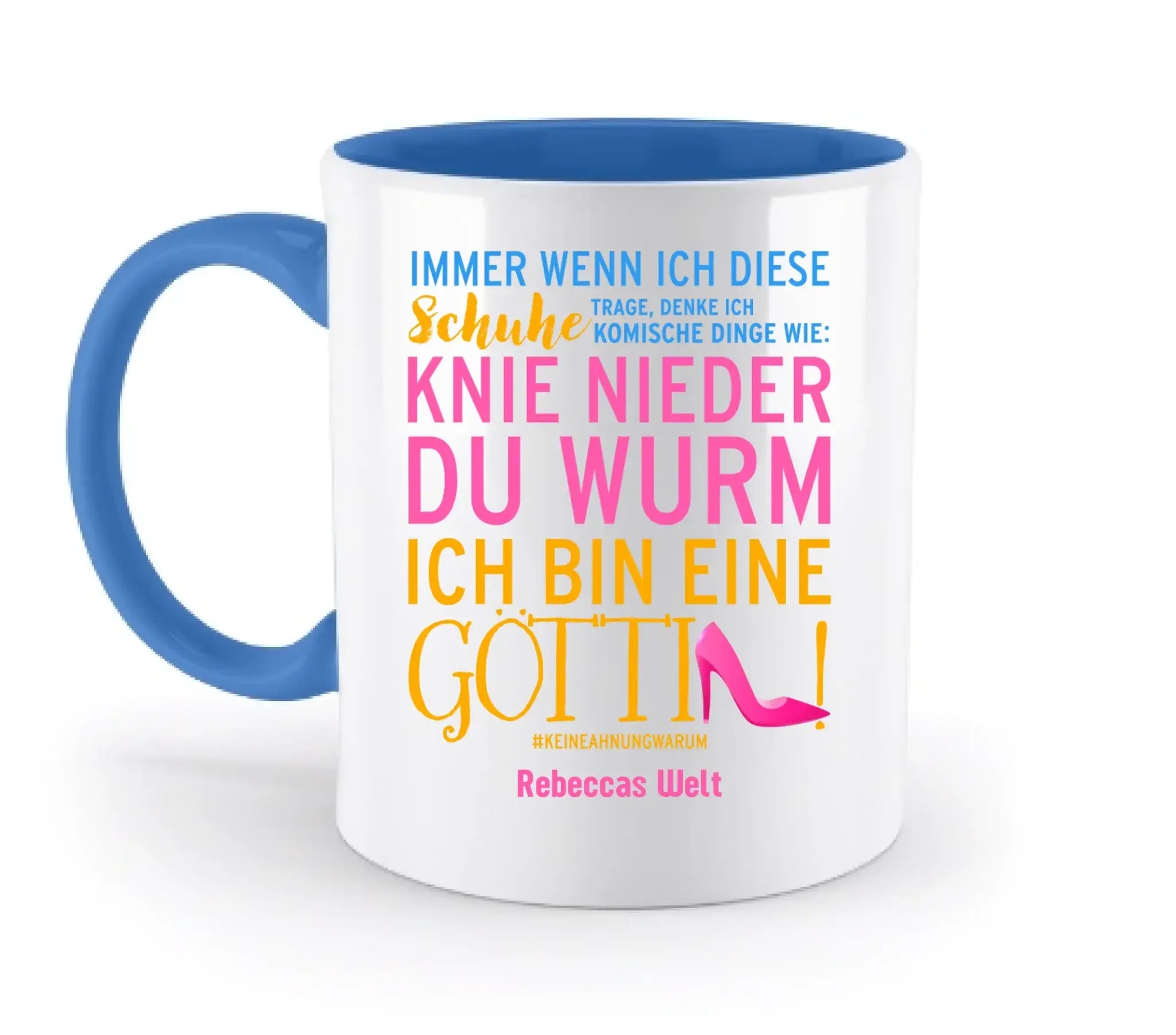 Weiße keramiktasse mit blauem griff und innenraum und buntem deutschem text aus der immer wenn ich kollektion