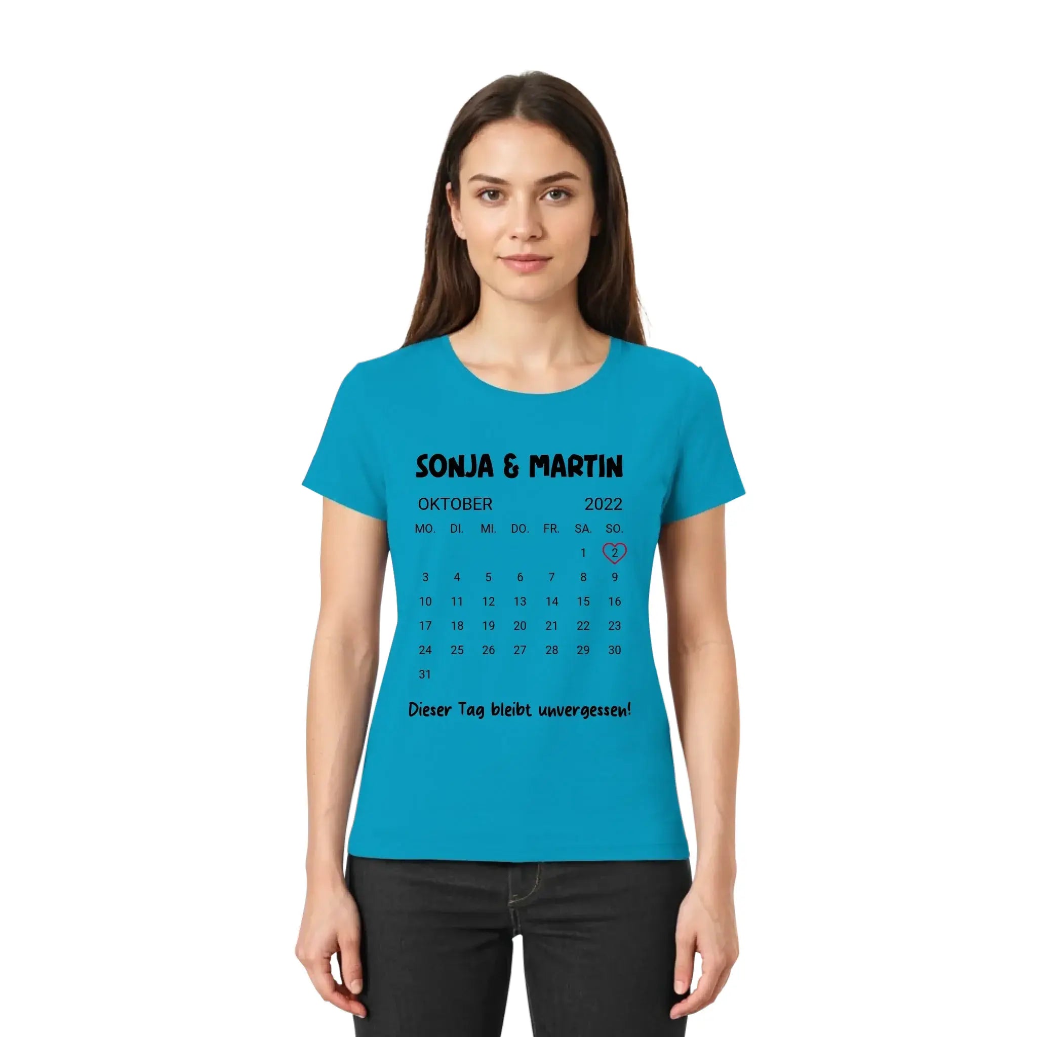Tealfarbenes damen kurzarmshirt mit schwarzem oktober 2022 kalender print sonja und martin und spruch diesr tag bleibt unvergessen