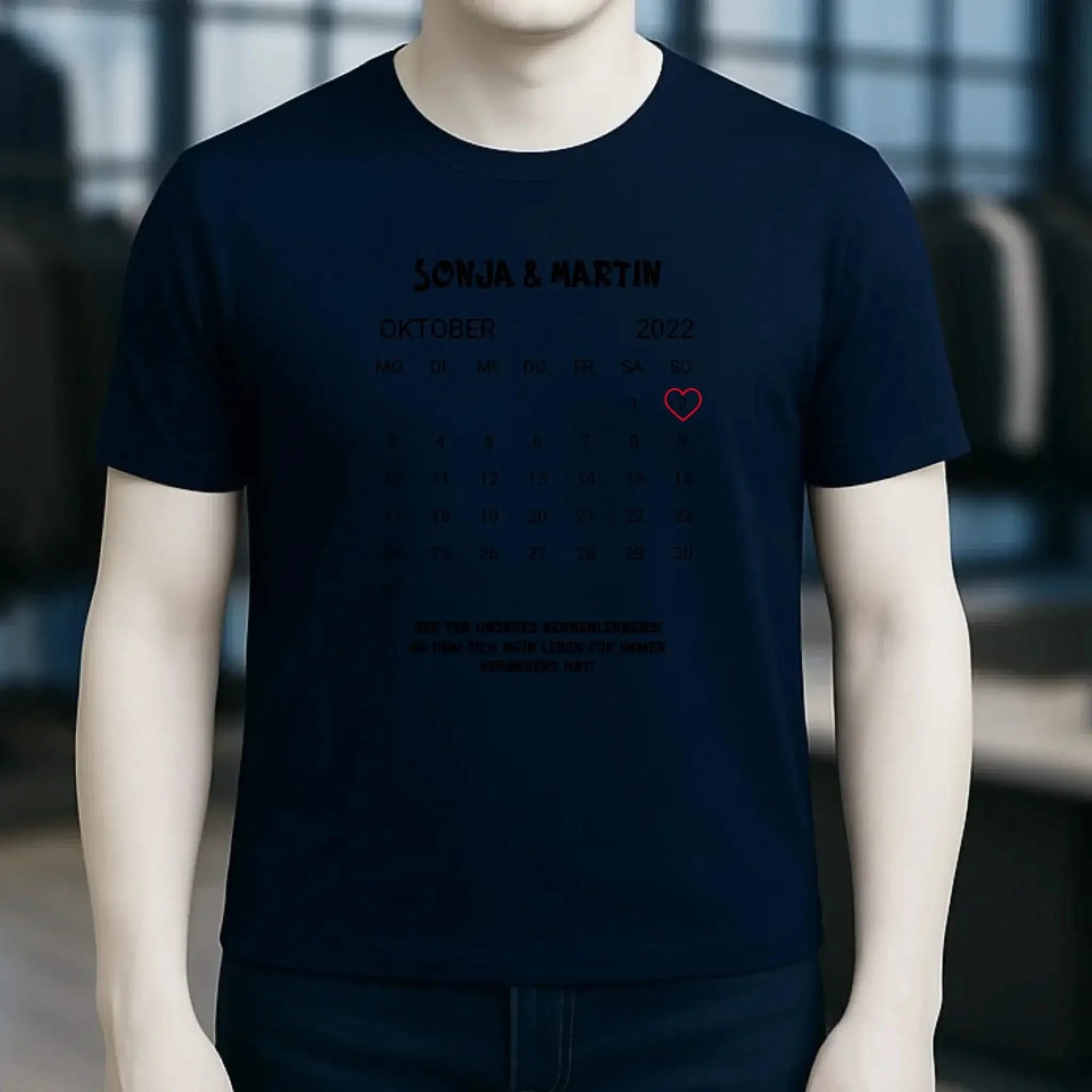 KALENDER-MOTIV mit Datum & Wunschtext • Unisex T-Shirt für Damen & Herren • Bio • personalisiert