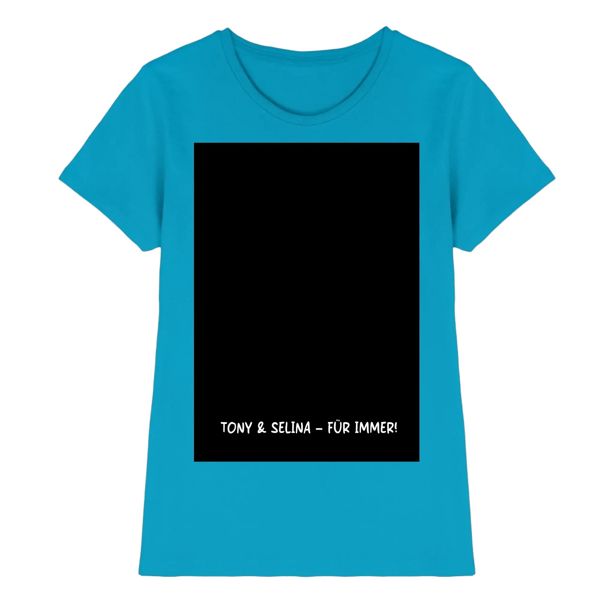 Eine türkisfarbene damen t shirt mit kurzen ärmeln und einem großen schwarzen rechteckigen rahmen aus der statement collection