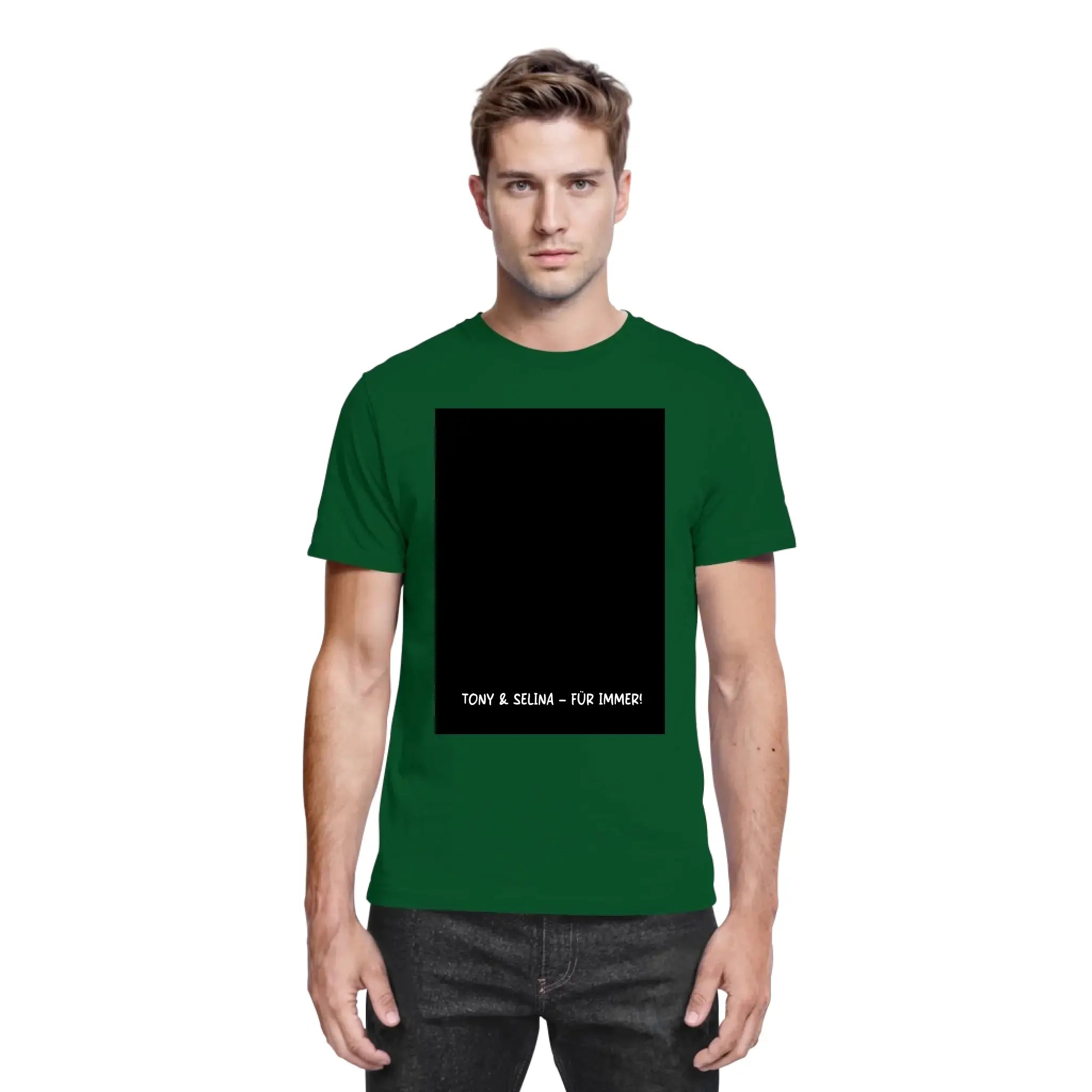 Dunkelgrünes baumwoll-t-shirt mit schwarzem rechteckigem print und weißem text tony & selma für immer im ki-cartoon-effekt