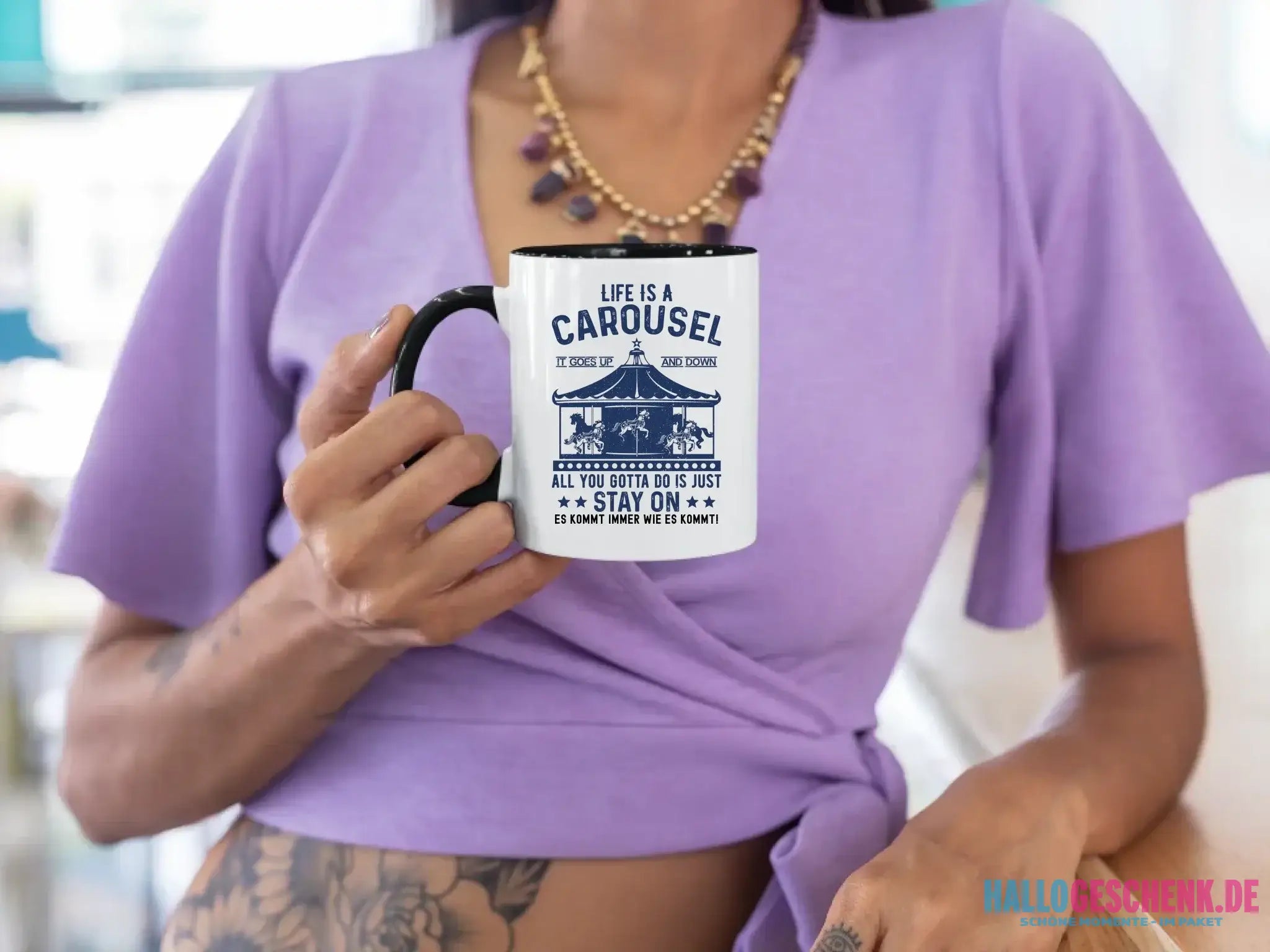 Life is a carousel • zweifarbige Tasse • Exklusivdesign • personalisiert