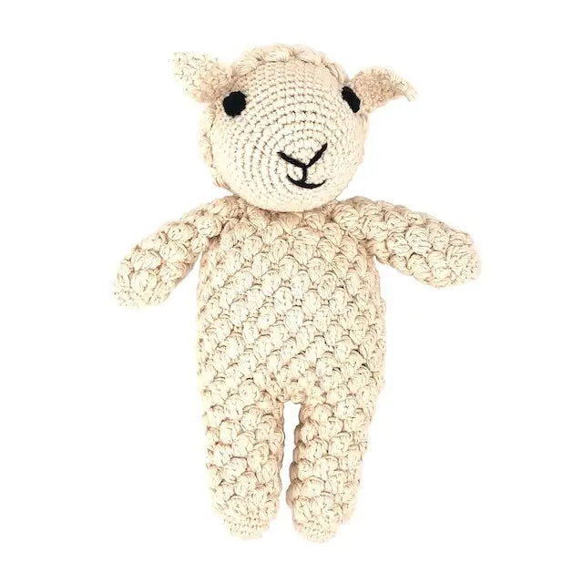Luna-Leena Lamm Dolly Cuddle Off White – Bio-Baumwolle – handgehäkelt in Nepal