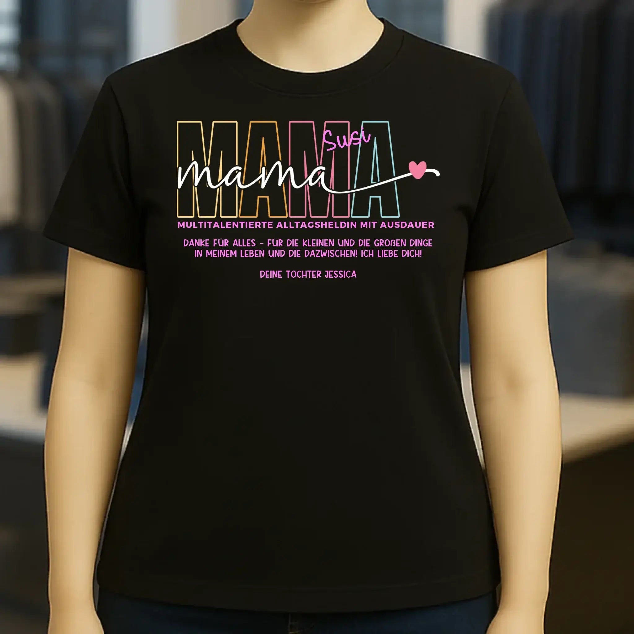 MAMA: Multitalentierte Alltagsheldin mit Ausdauer + Wunschname + Botschaft • Ladies Premium T-Shirt XS-2XL aus Bio-Baumwolle für Damen • Exklusivdesign • personalisiert