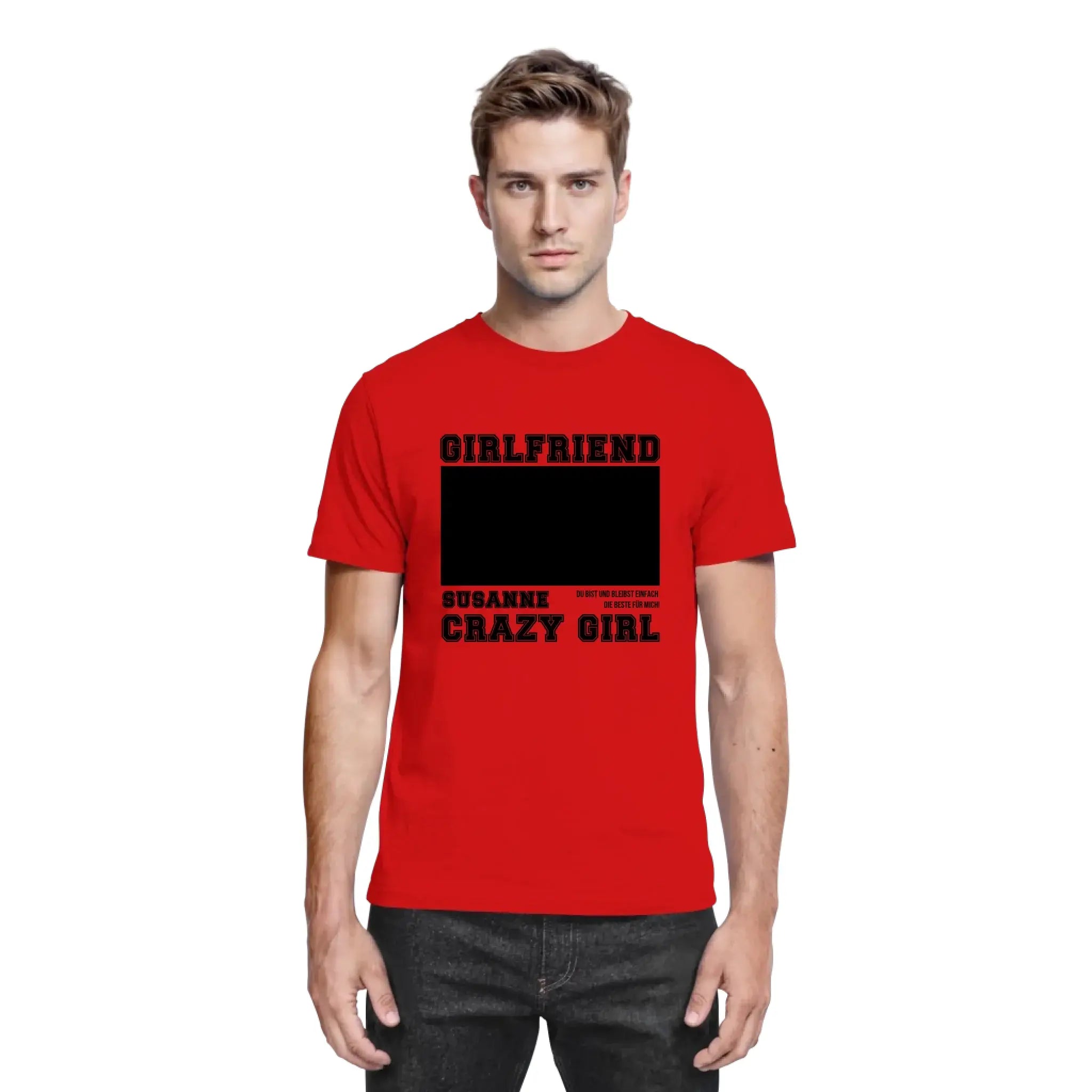 Rotes baumwollshirt mit schwarzem text und leerem rechteck auf der vorderseite aus der statement collection