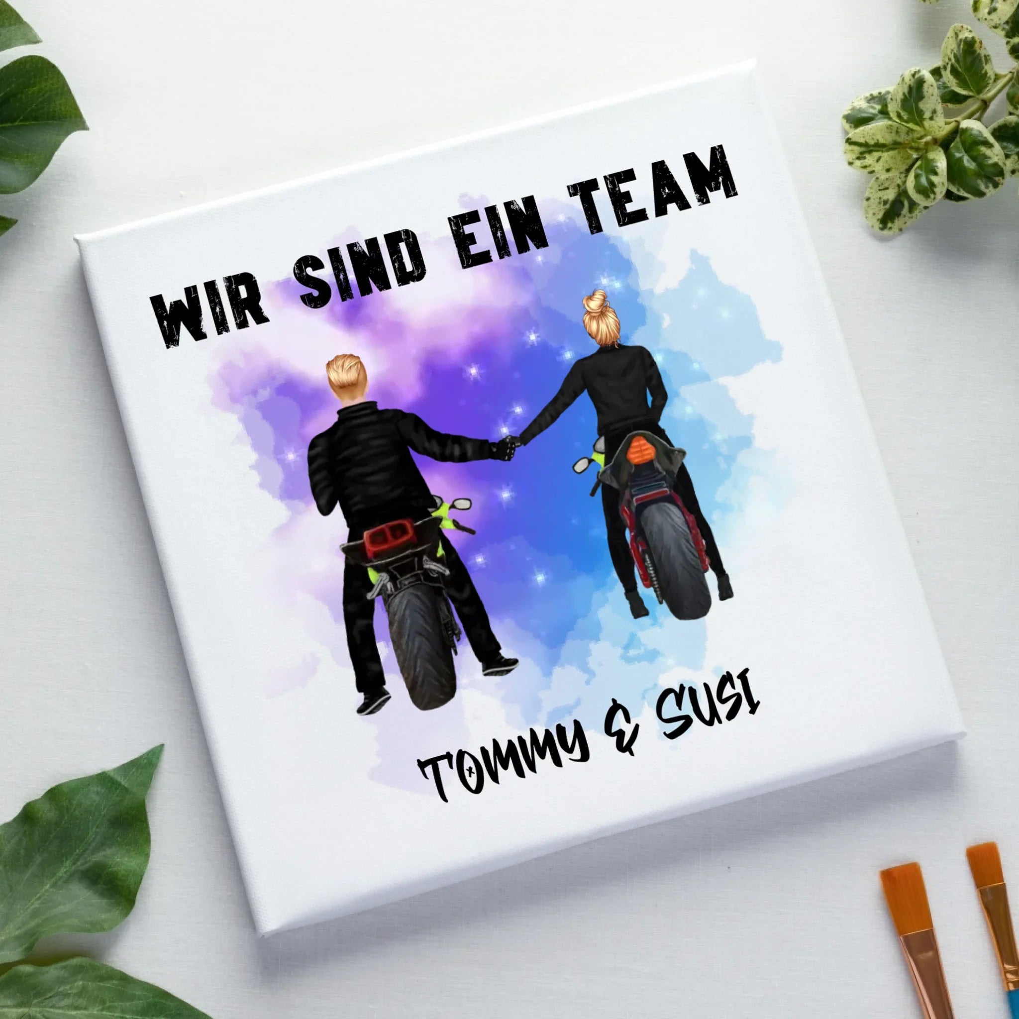 Paar mit Motorrad Couple • 4 Motive verfügbar • (personalisierbare Figuren) - Leinwand auf Holzkeilrahmen / Standard
