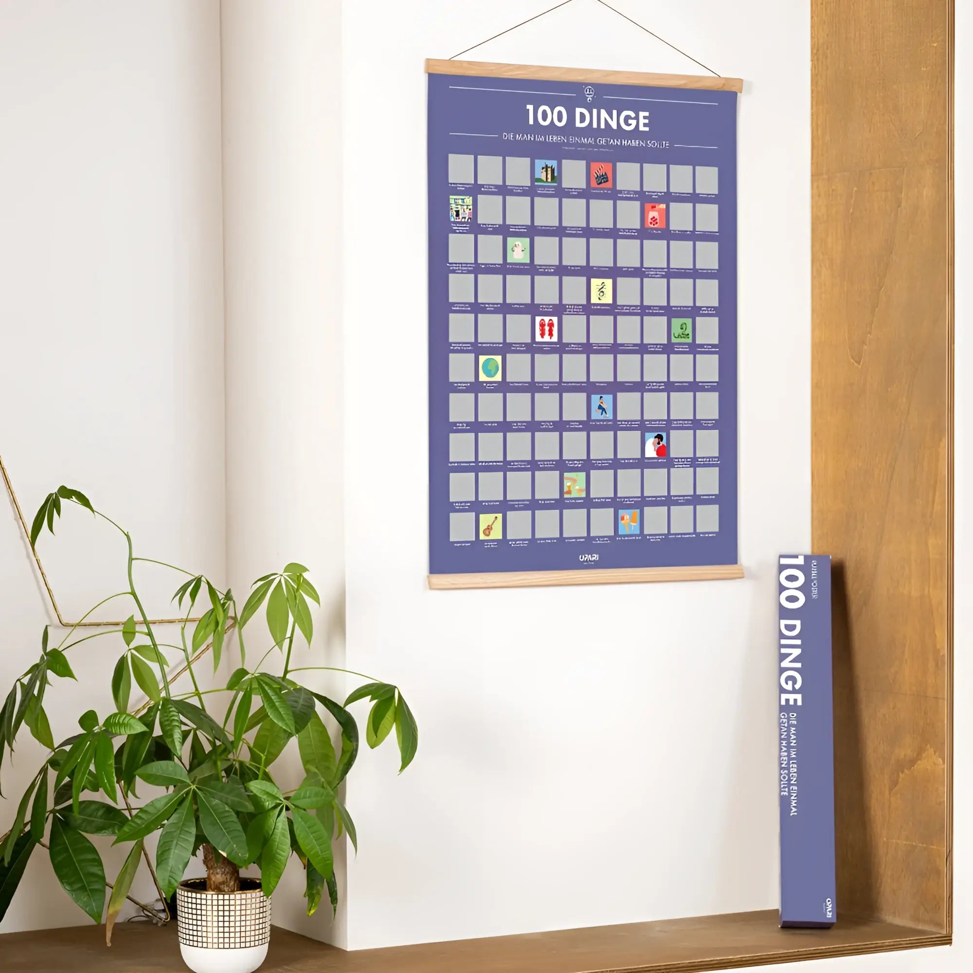 Lila rubbelposter 100 dinge mit bunten icons und holzrahmen fĂŒr 100 lebensziele zum freirubbeln