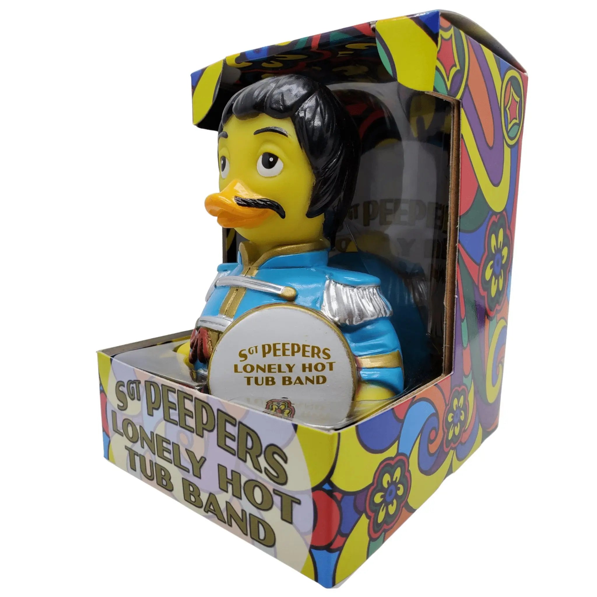 Gelbe gummiente mit schwarzen haaren und schnurrbart in blauem militäruniform hält trommel von sargent peepers celebriducks