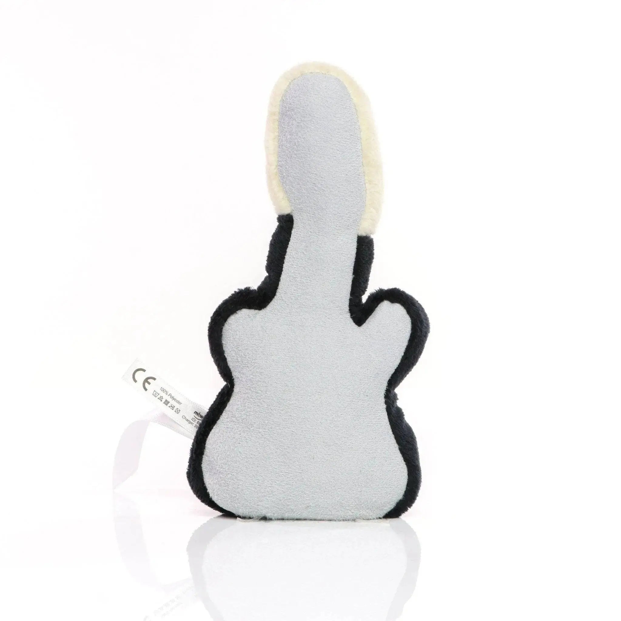 Ein weicher hellgrauer plüsch displayreiniger gitarre von schmoozies mit schwarzer naht und cremefarbenem rand am hals