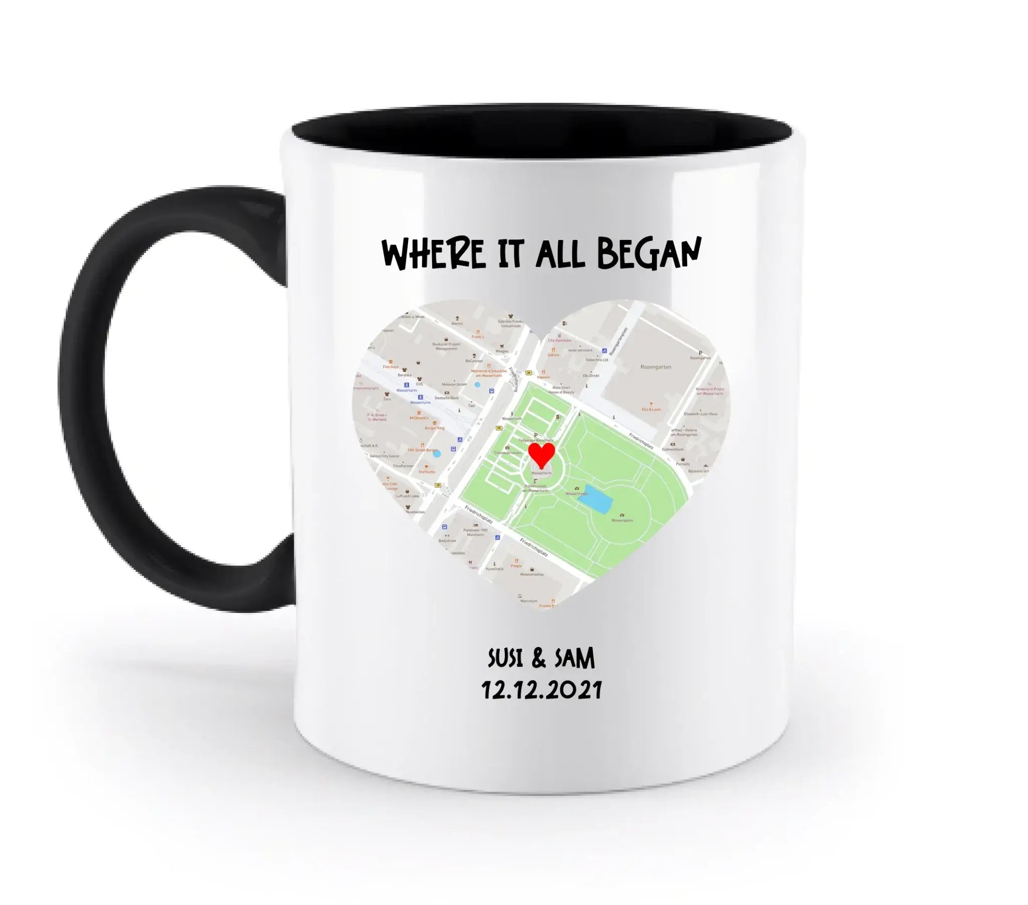 Weiße keramiktasse mit schwarzem griff und innenfläche, herzförmige straßenkarte als motiv aus der statement-collection