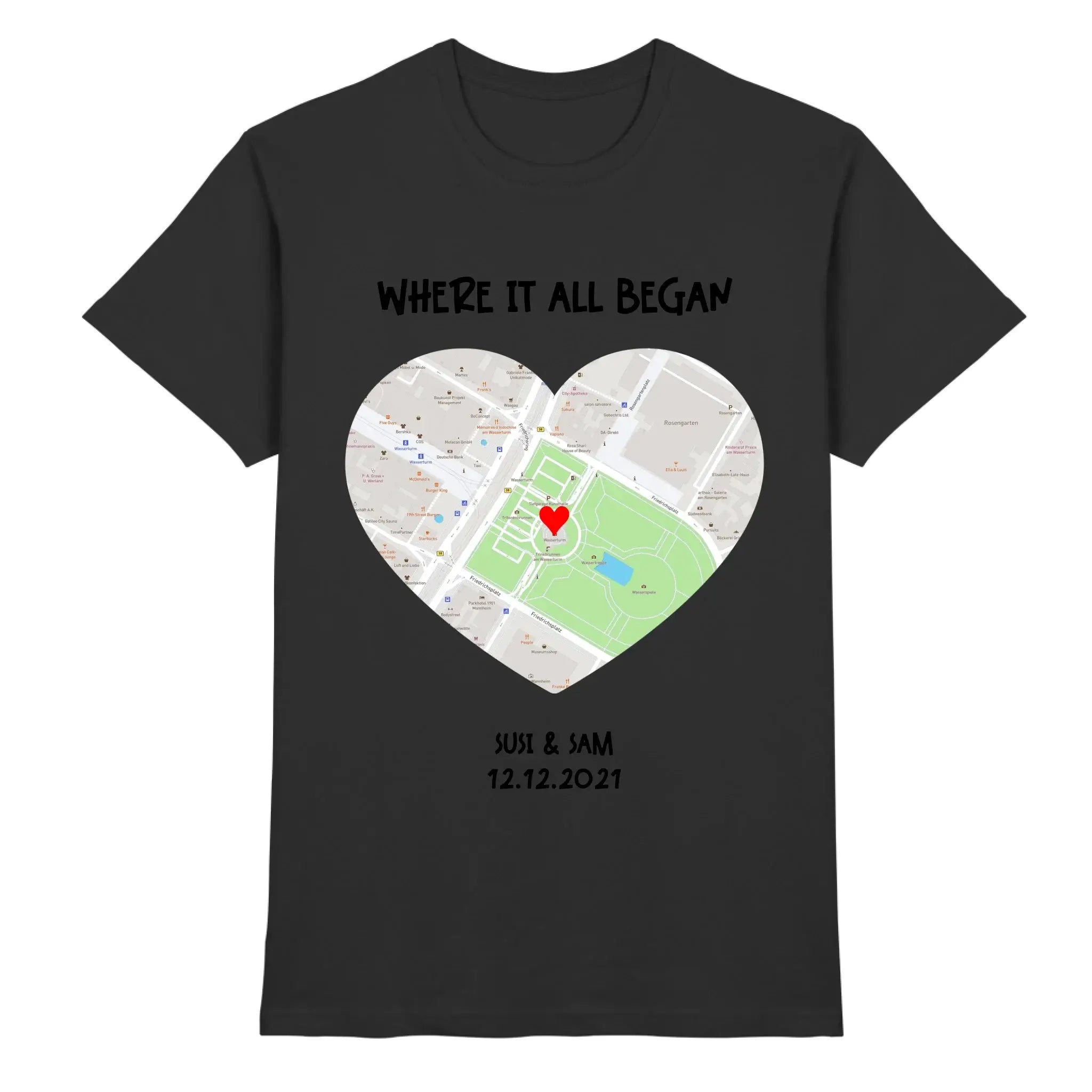 Straßenkarte Herz • mehrere Artikel • ’Statement-Collection’ • Wunschtext • Mein Motiv - Premium Herren T-Shirt / Black