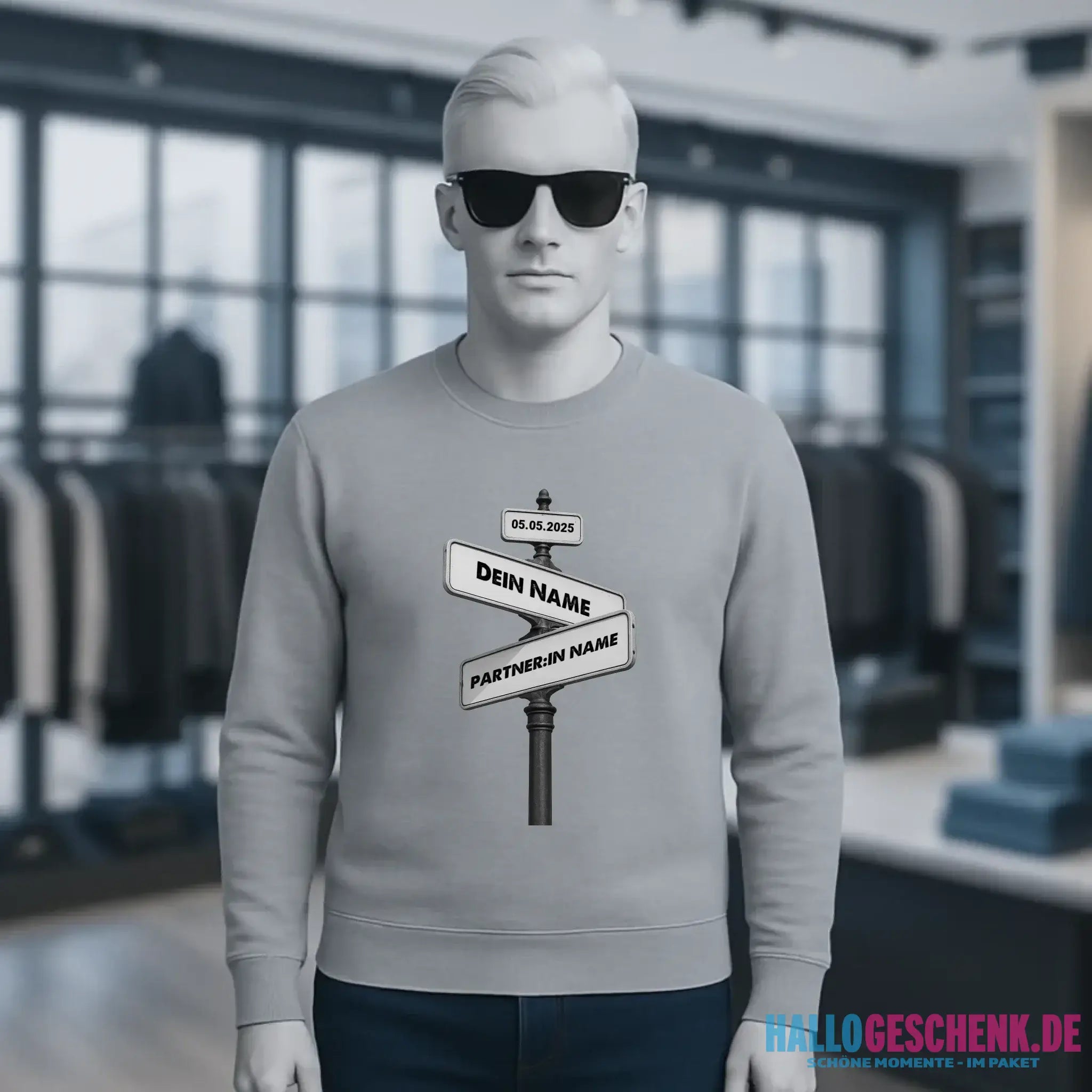 Straßenschild Datum + Wunschtext diverse Hintergründe personalisiert • Unisex Sweatshirt für Damen und Herren • Bio