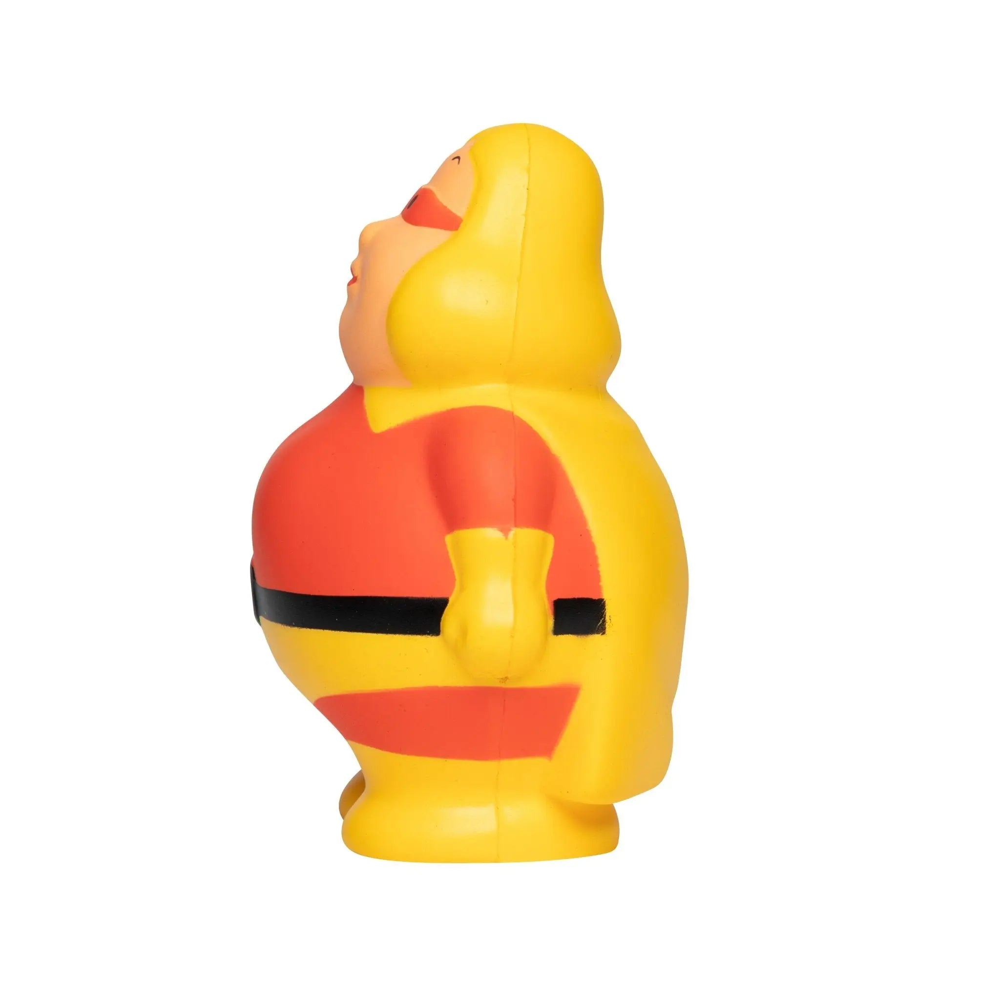Gelber und roter super berta anti-stress-figur aus gummi mit schwarzem gürtel als quetschfigur