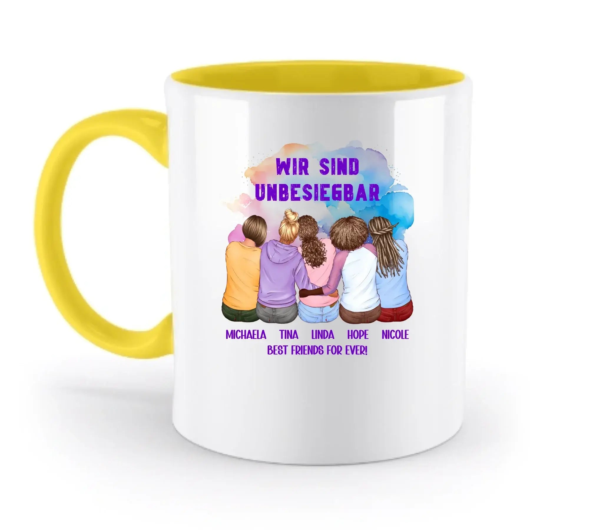 Weiße keramiktasse mit gelbem griff und innenseite, buntem aquarellbild von fünf freundinnen und text wir sind unbesiegbar