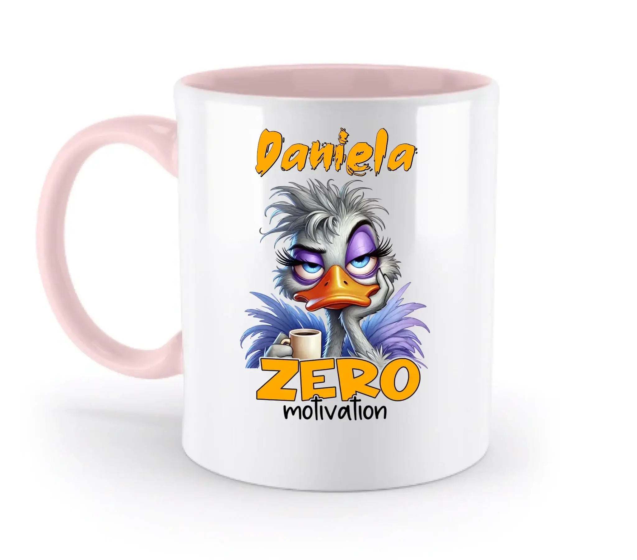 Weiße keramik tasse mit pinkem griff und innen motiv ostrich coffee und text daniela zero motivation spülmaschinenfest personalisierbar