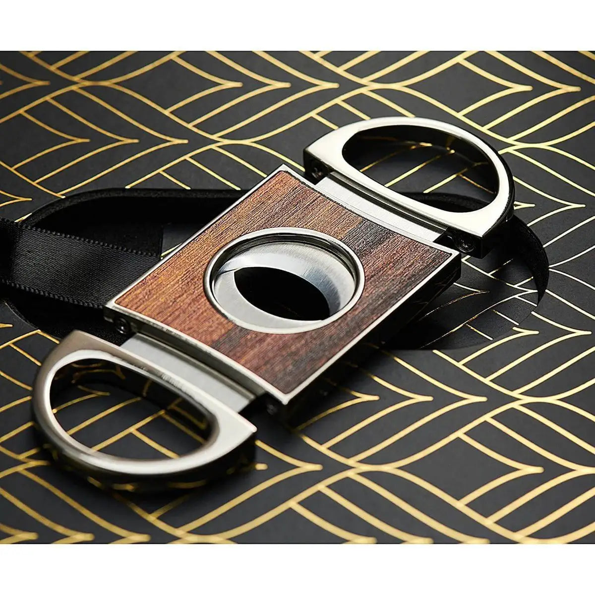 The Gentleman’s Set - Cigar Aficionado